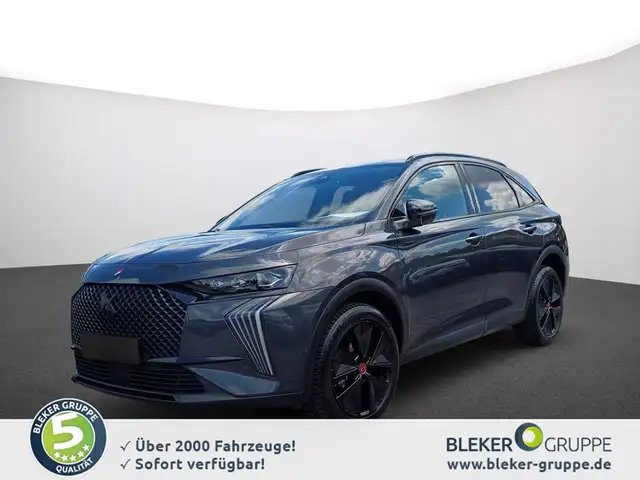 DS Automobiles DS 7 view 2