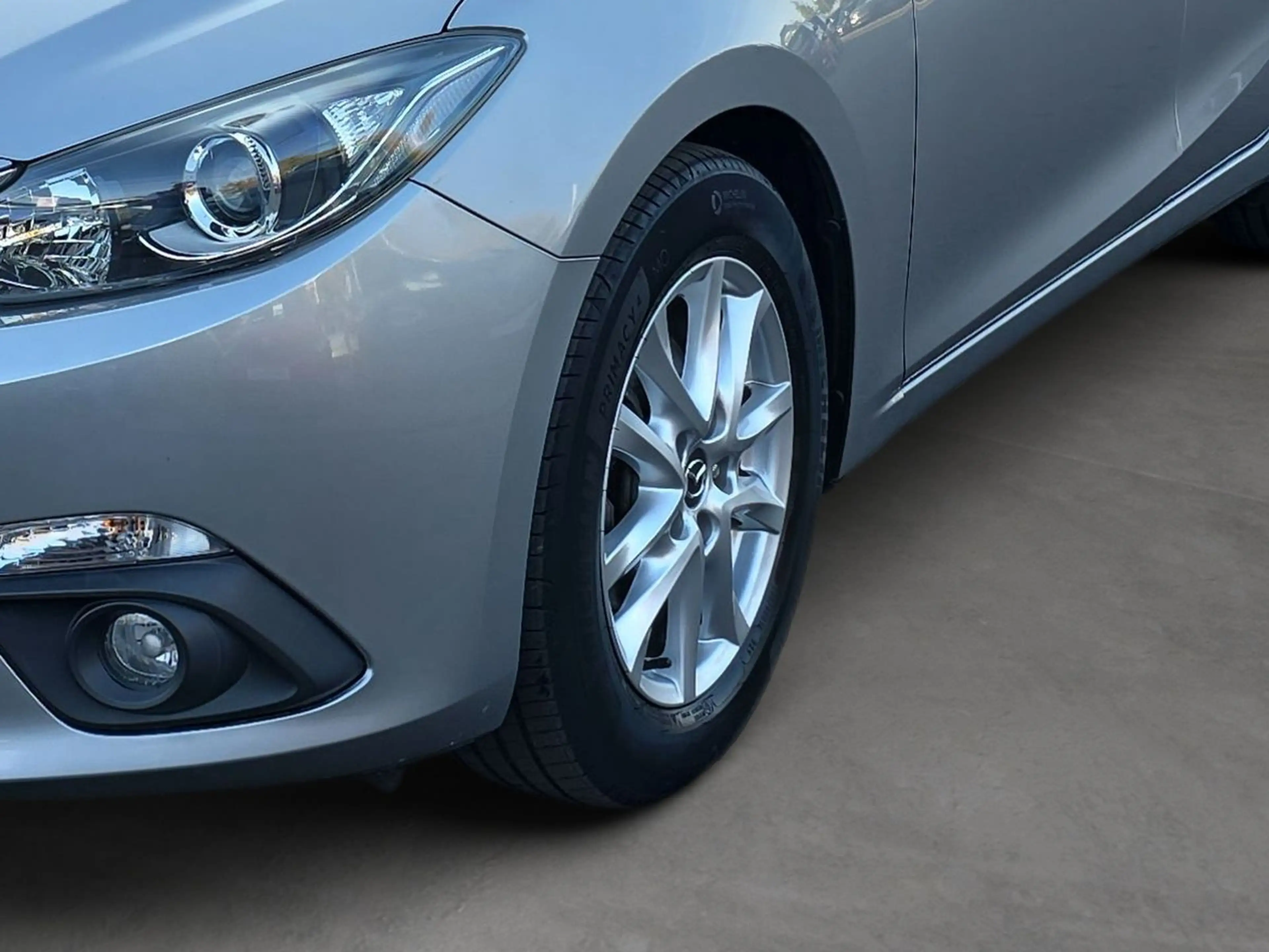 Mazda 3 2.0i 1.Hand Klimaautomatik SHZ Navi PDC — photo 8