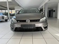 Volkswagen Golf R line