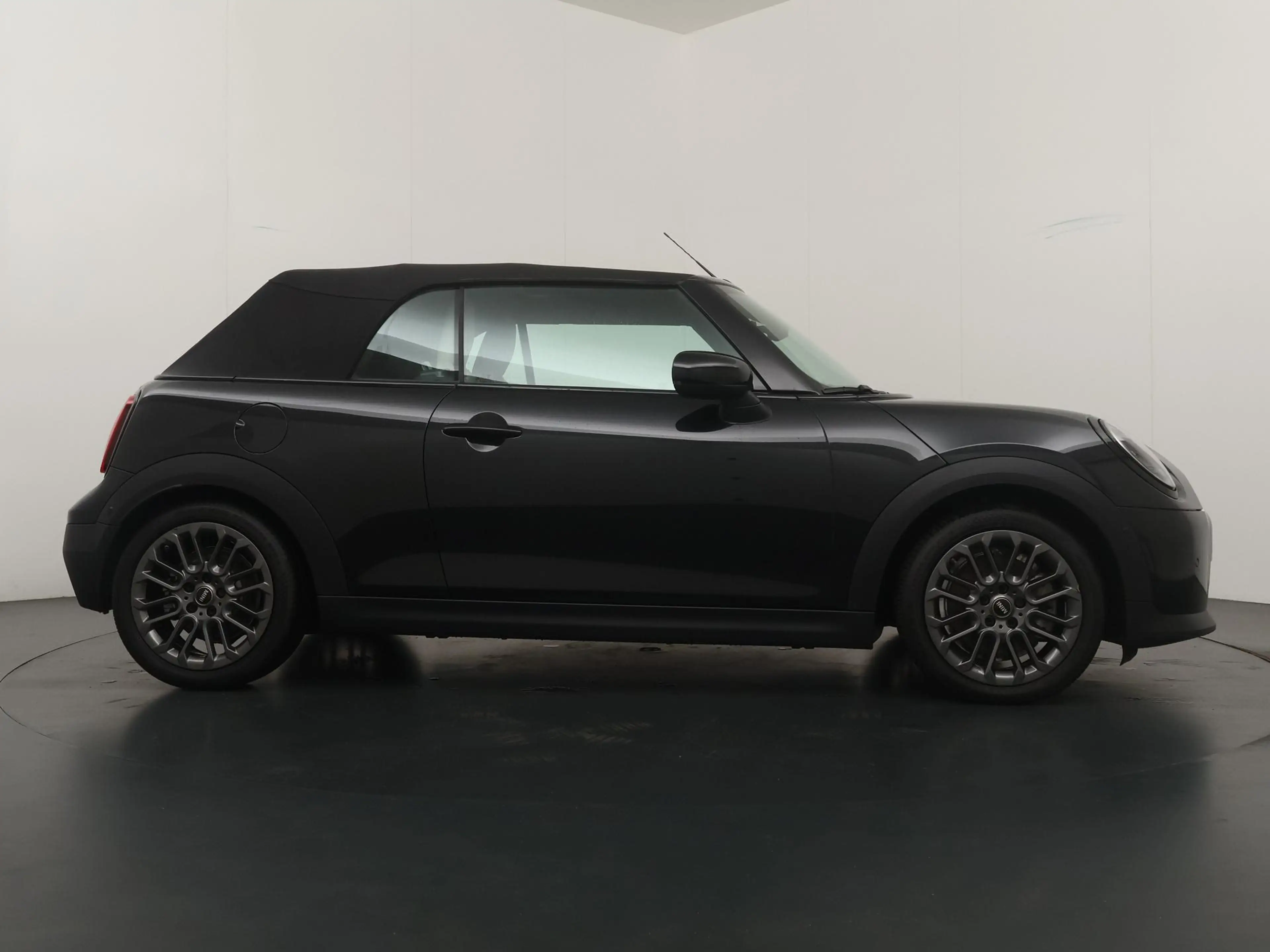MINI Cooper C Cabrio F Favoured Trim | Pakket S | Head-up Display | Key — photo 8
