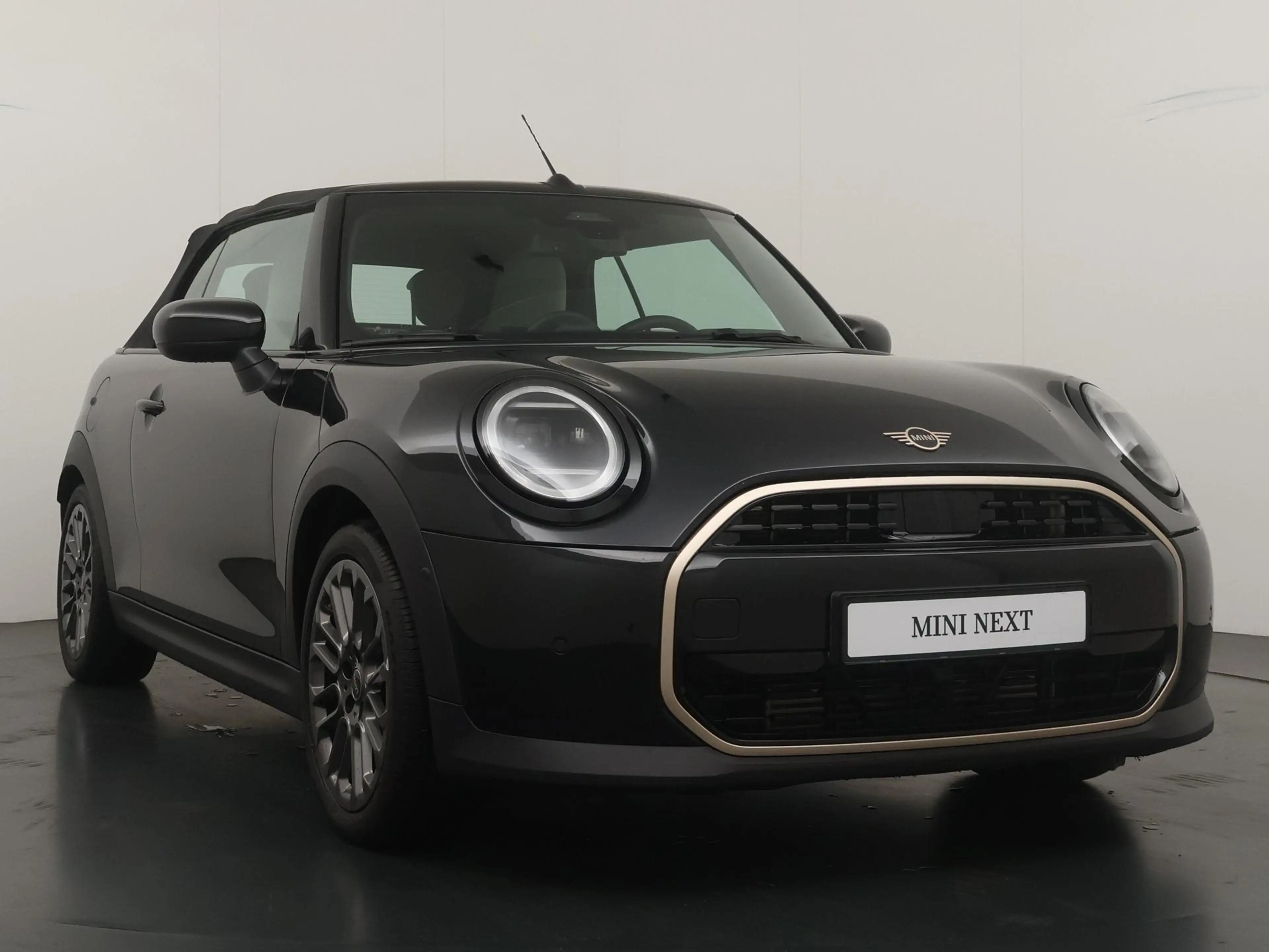 MINI Cooper C Cabrio F Favoured Trim | Pakket S | Head-up Display | Key — photo 7