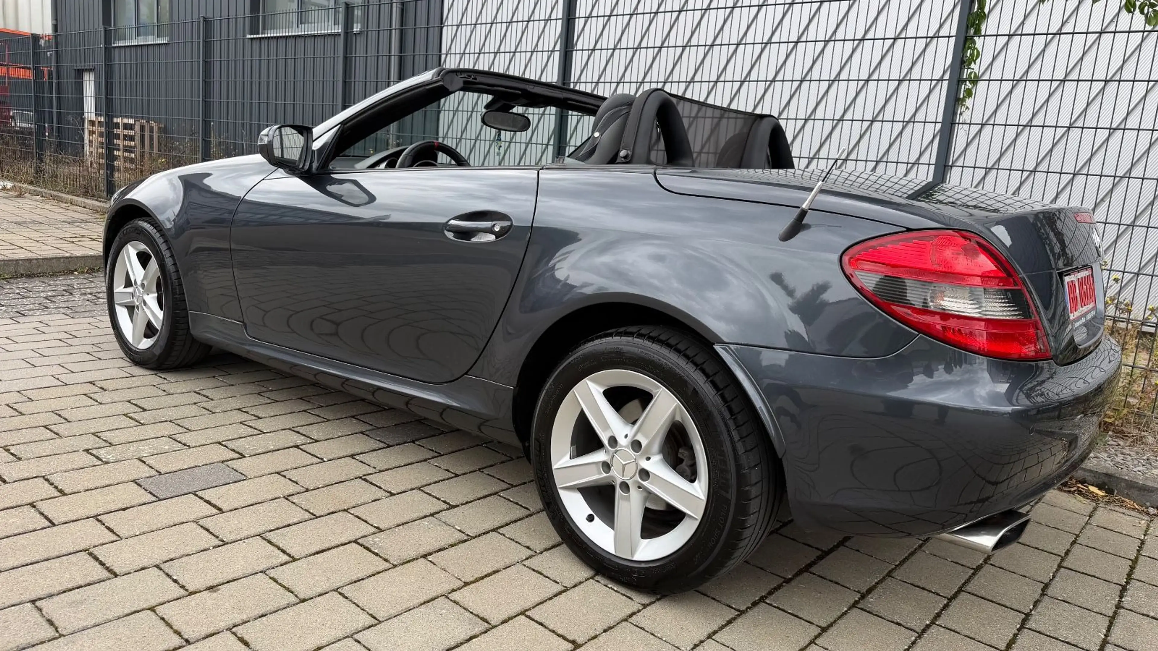 Mercedes-Benz SLK 200 Roadster Kompressor AUTOMATIK TÜV,LEDER — photo 6