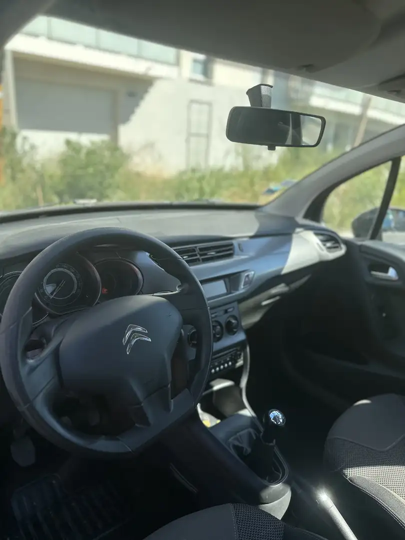 Citroen C3 PureTech 82 Attraction - 2