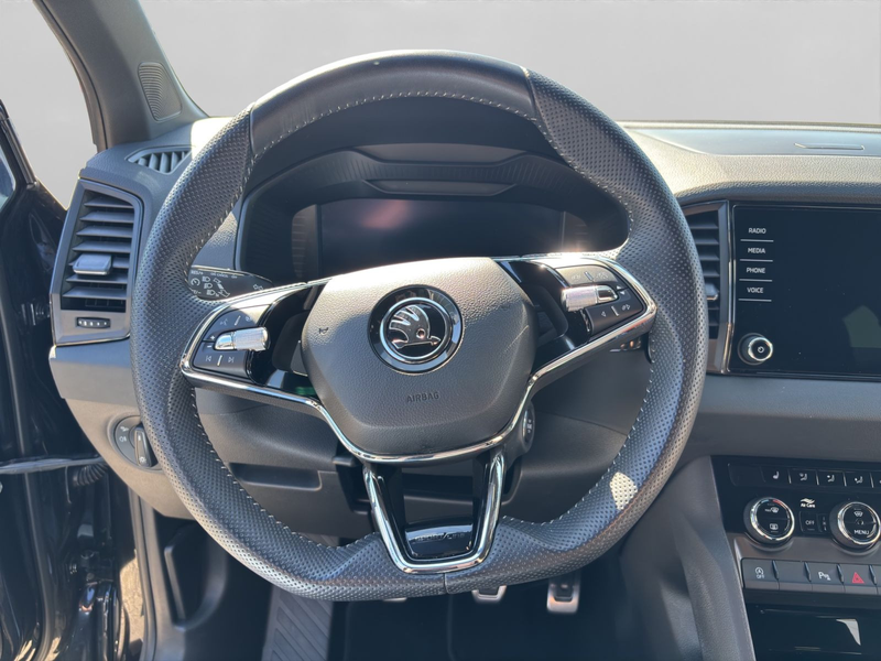 Skoda Karoq 1.5 TSI Sportline, AHK, Navi, PDC, Kamera, — photo 15