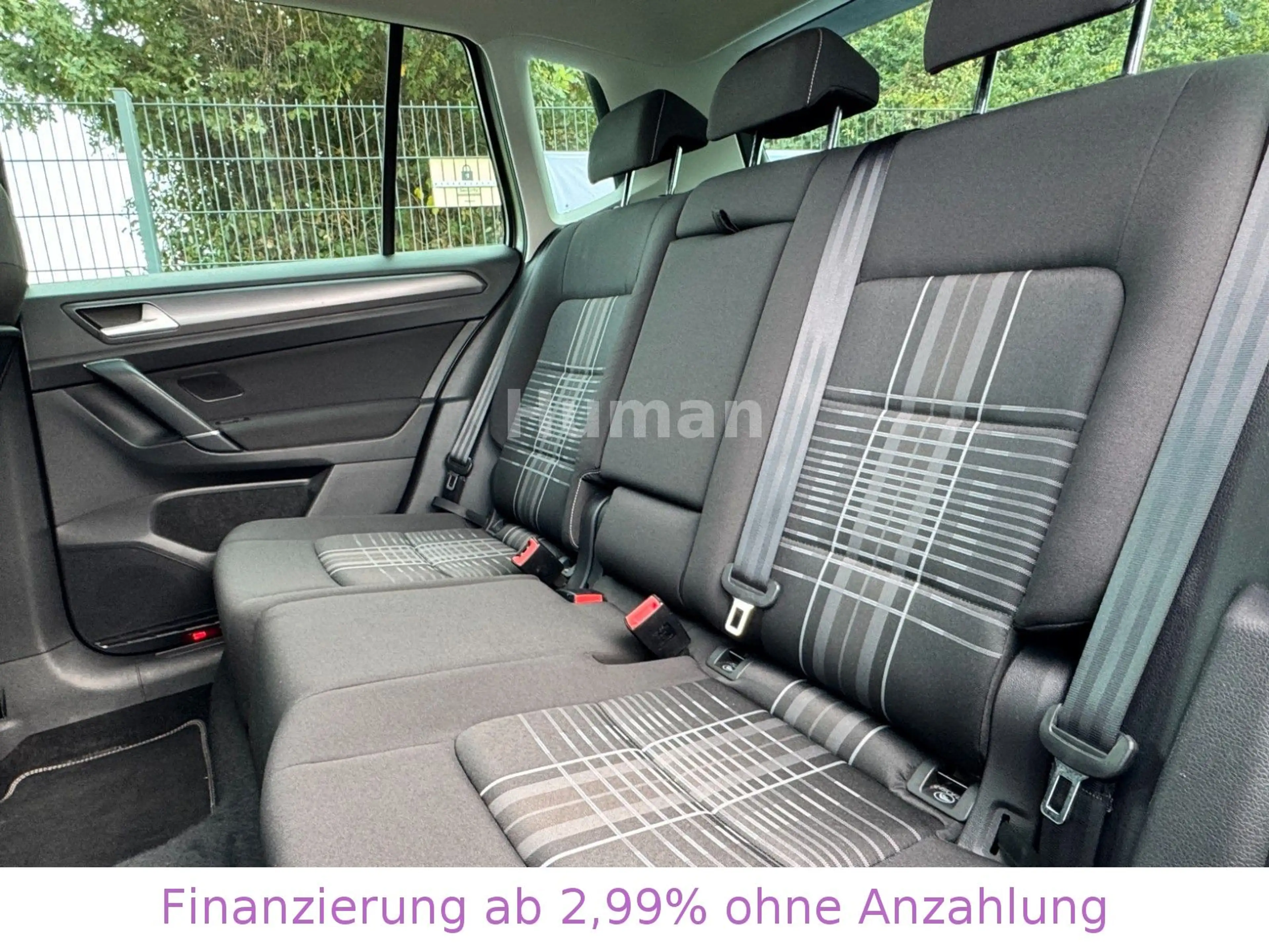 Volkswagen Golf Sportsvan 1.2 TSI LOUNGE BMT — photo 9