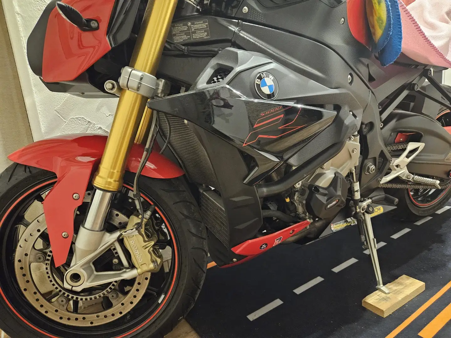 BMW S 1000 R Kırmızı - 2