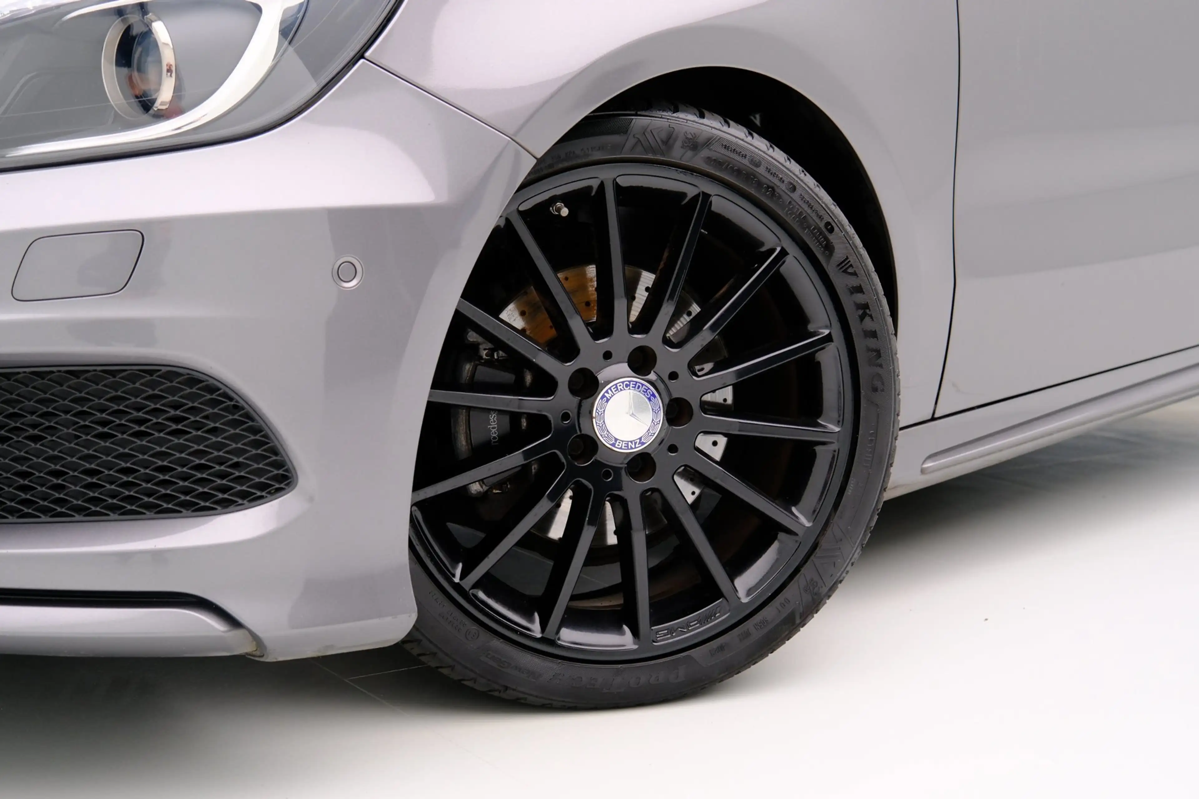 Mercedes-Benz A 180 Ambition AMG Xenon|Leder-Alcantara — photo 22