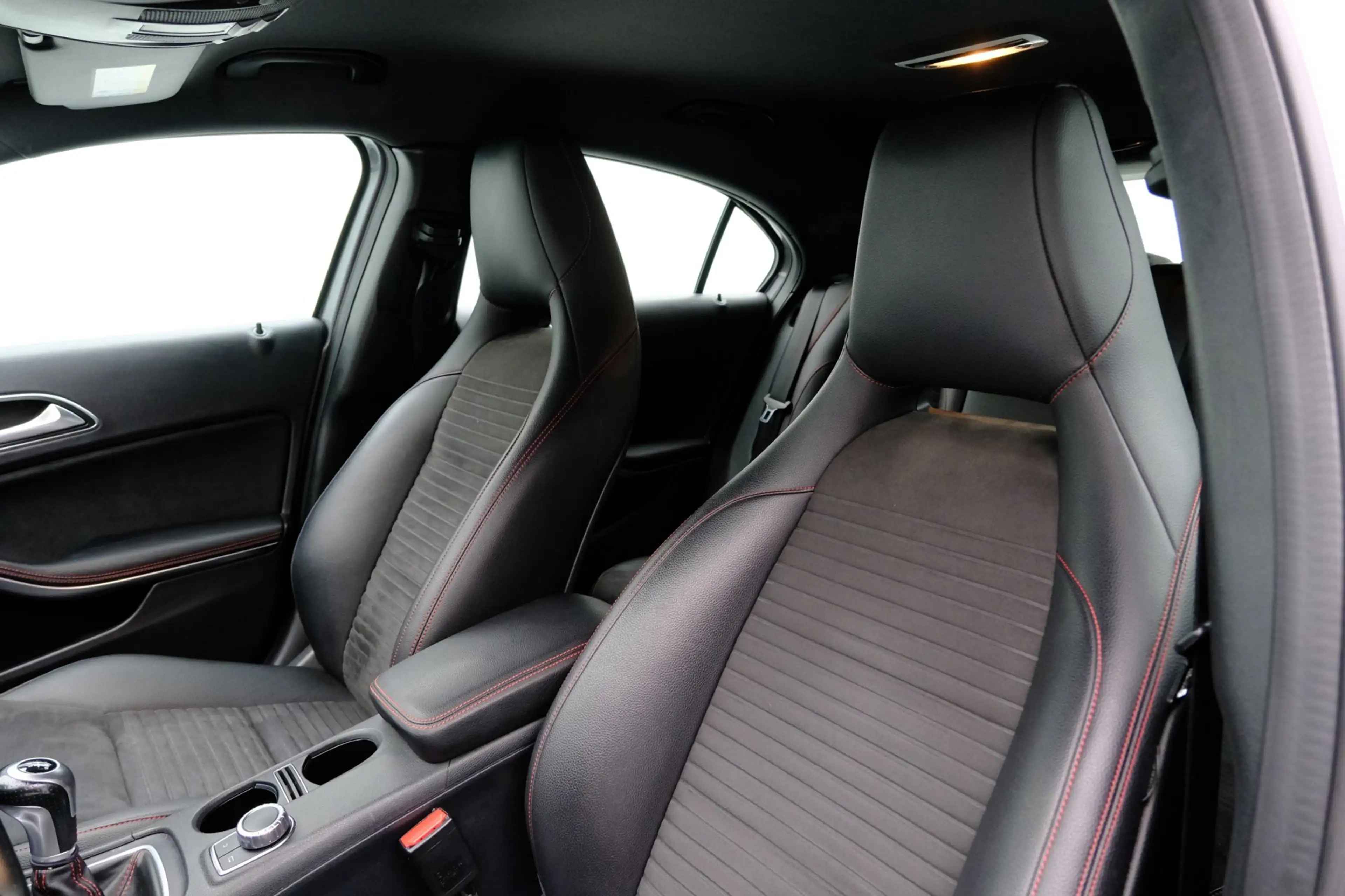Mercedes-Benz A 180 Ambition AMG Xenon|Leder-Alcantara — photo 26