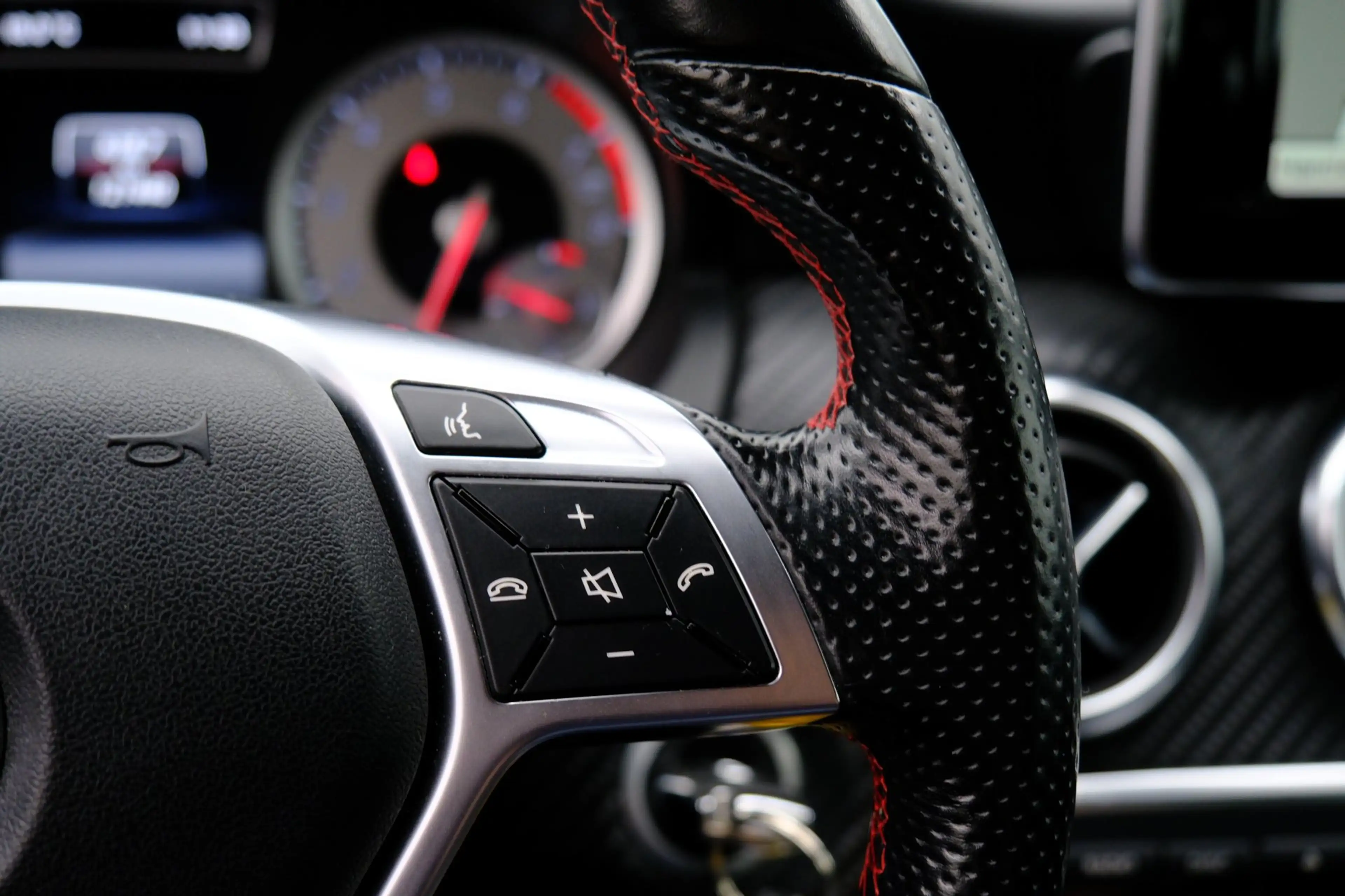 Mercedes-Benz A 180 Ambition AMG Xenon|Leder-Alcantara — photo 24