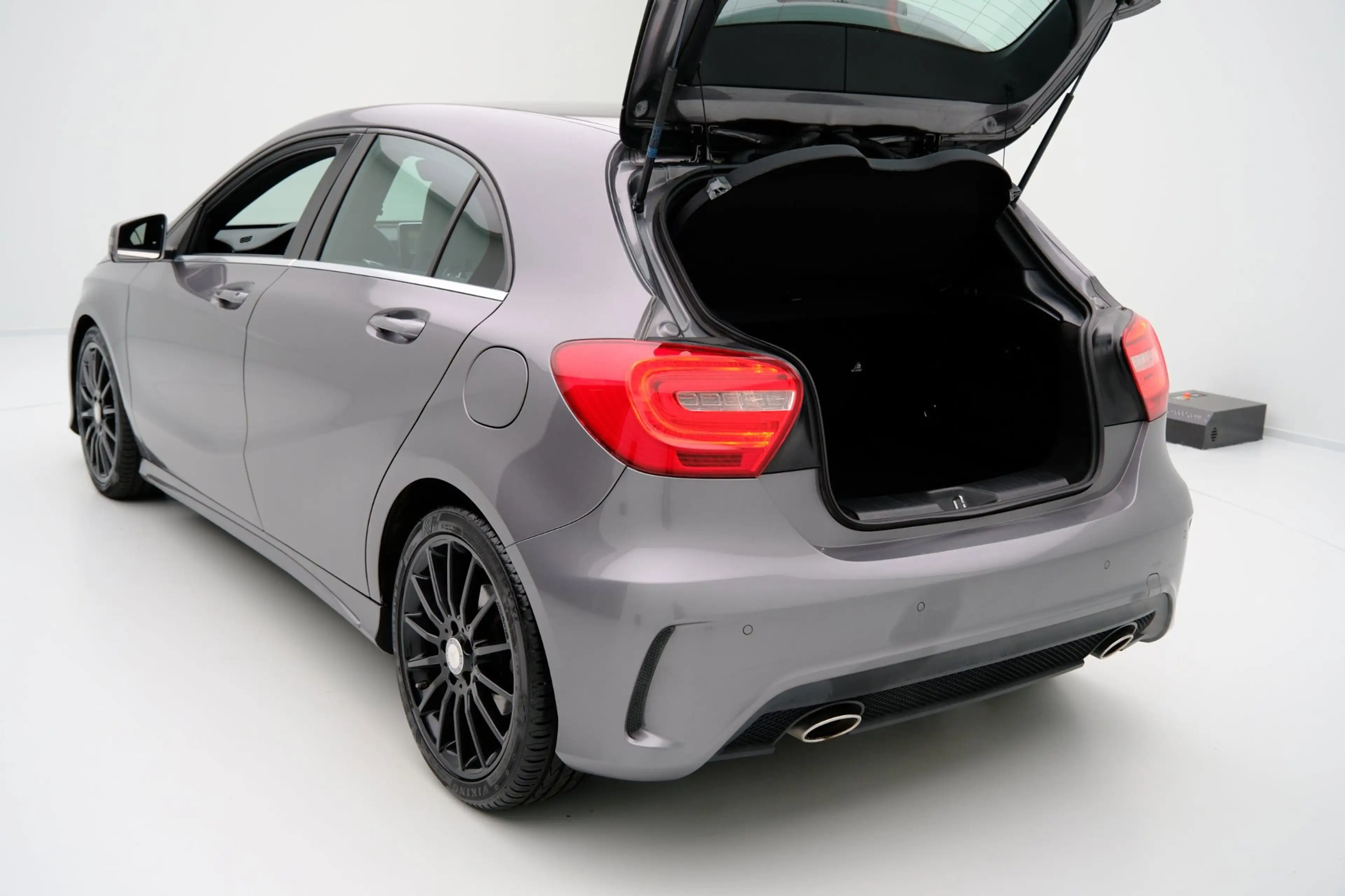 Mercedes-Benz A 180 Ambition AMG Xenon|Leder-Alcantara — photo 10