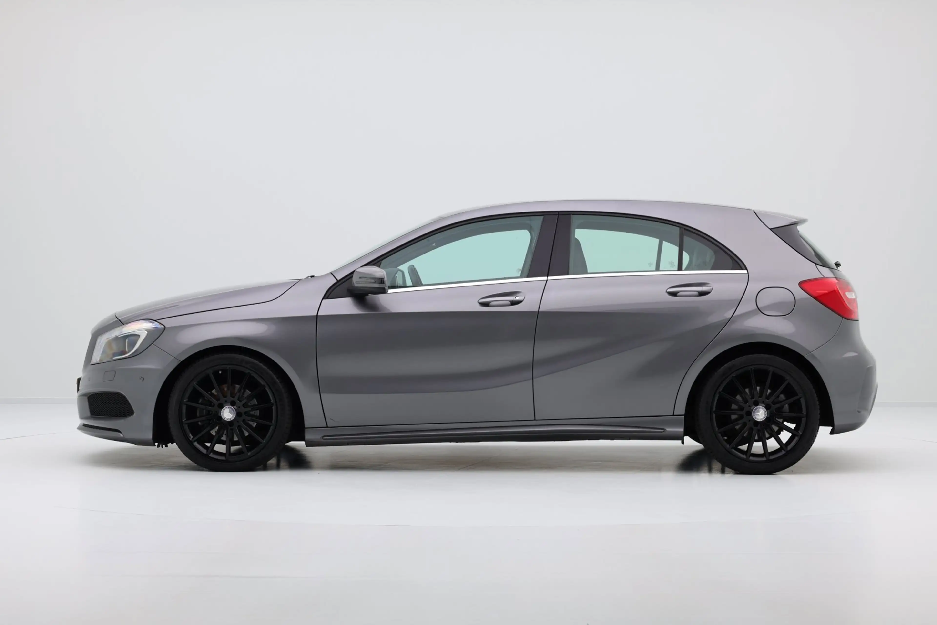 Mercedes-Benz A 180 Ambition AMG Xenon|Leder-Alcantara — photo 28