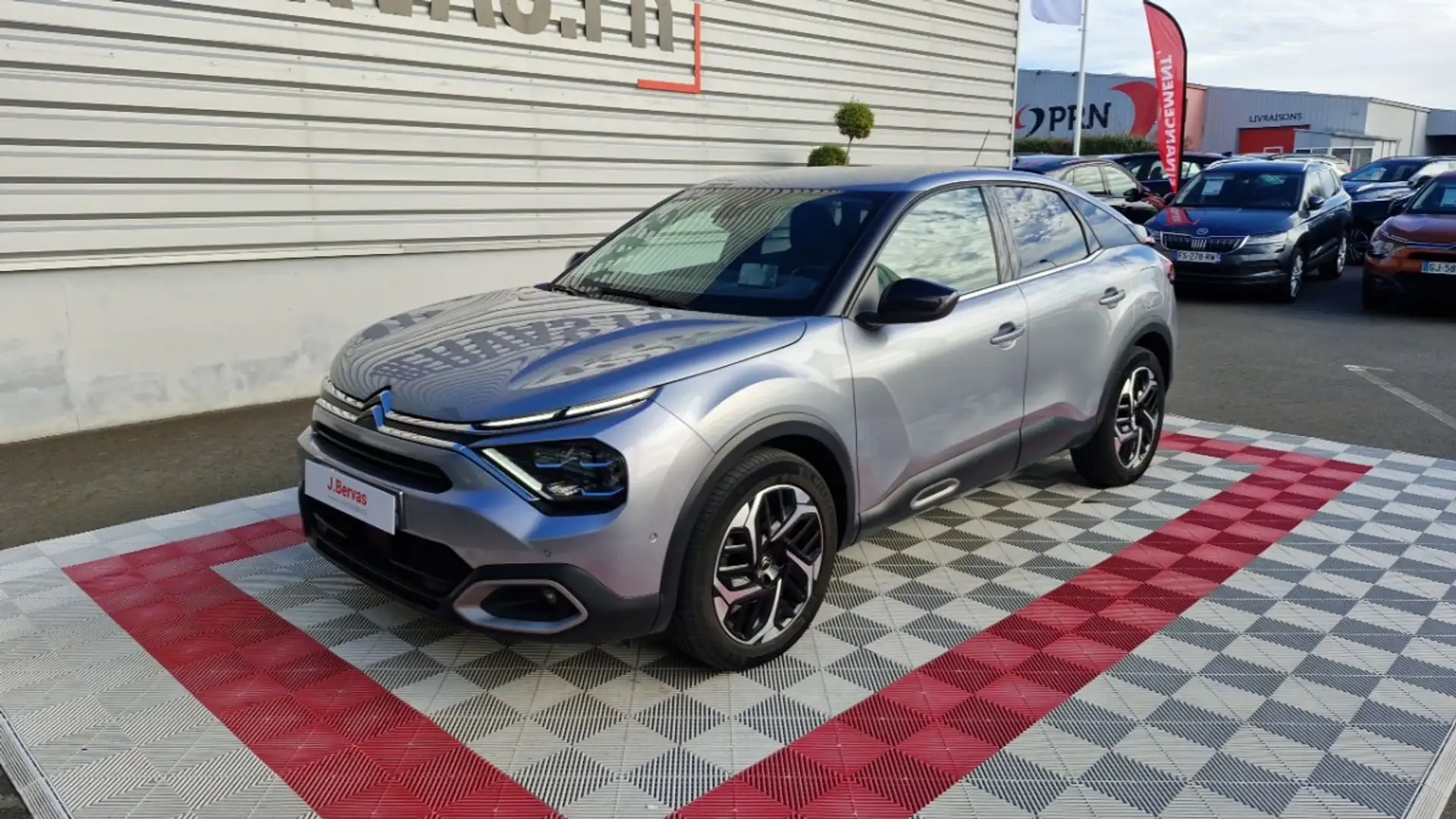 Citroen C4 BLUEHDI 130 SS EAT8 SHINE - 2