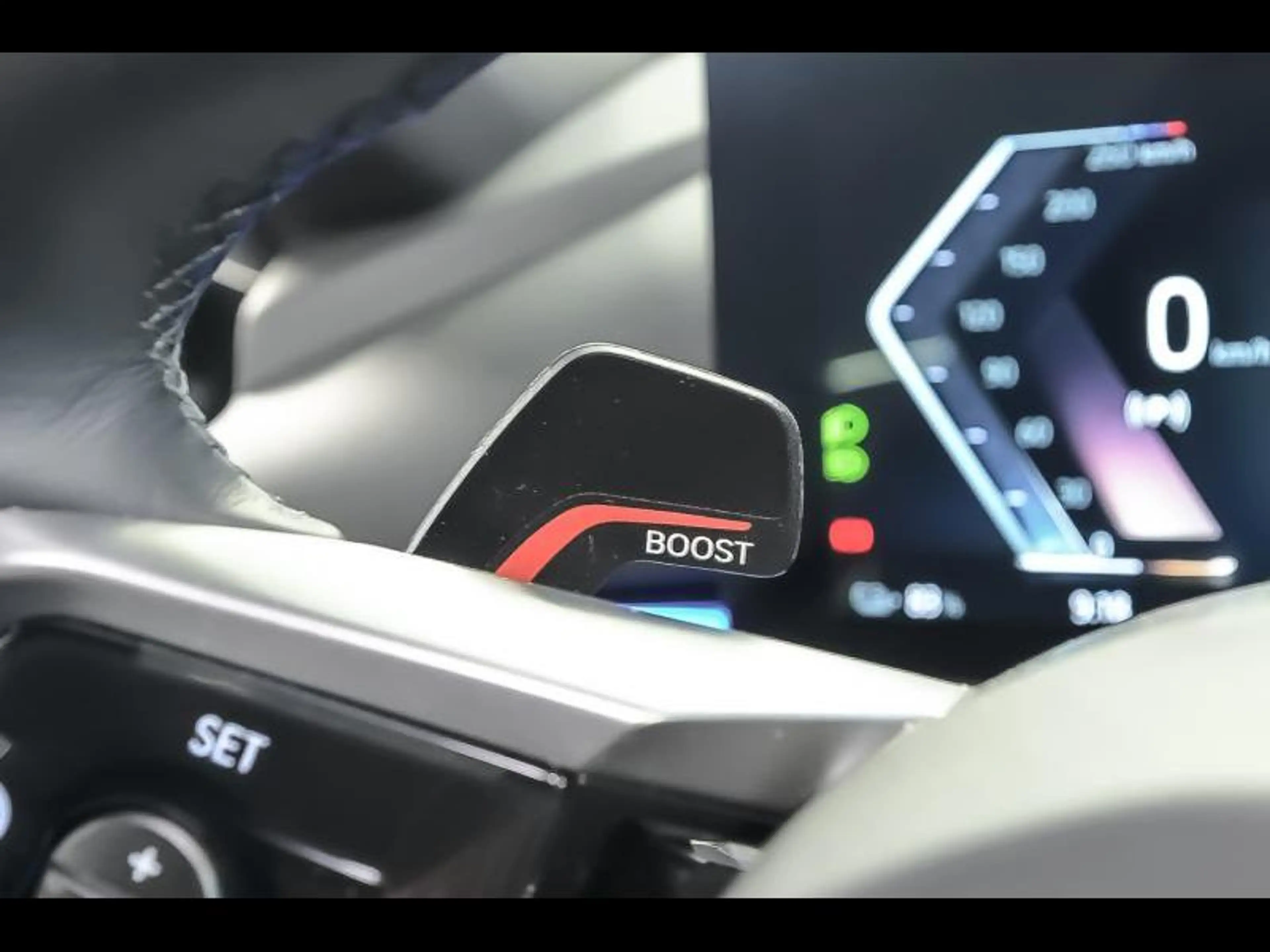 BMW i5 eDrive40 Berline - M Sport PRO — photo 13