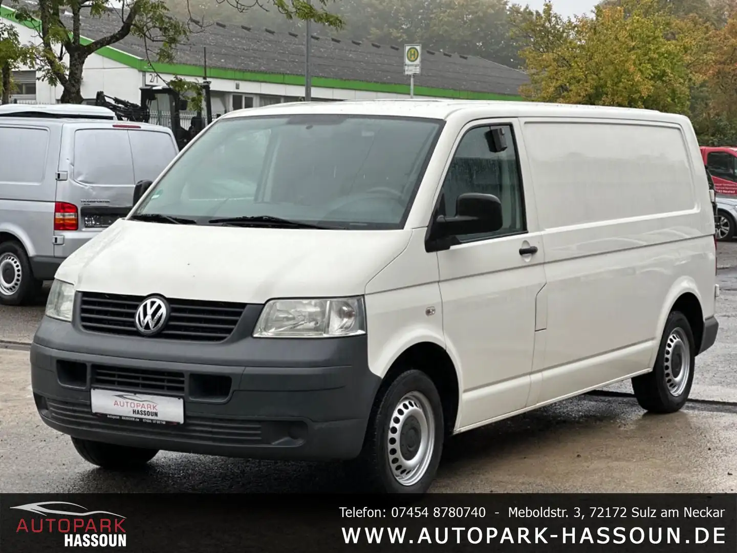 Volkswagen T5 Transporter Kasten-Kombi Kasten lang TÜV 02/27 Anhängerkupplun Grau - 1