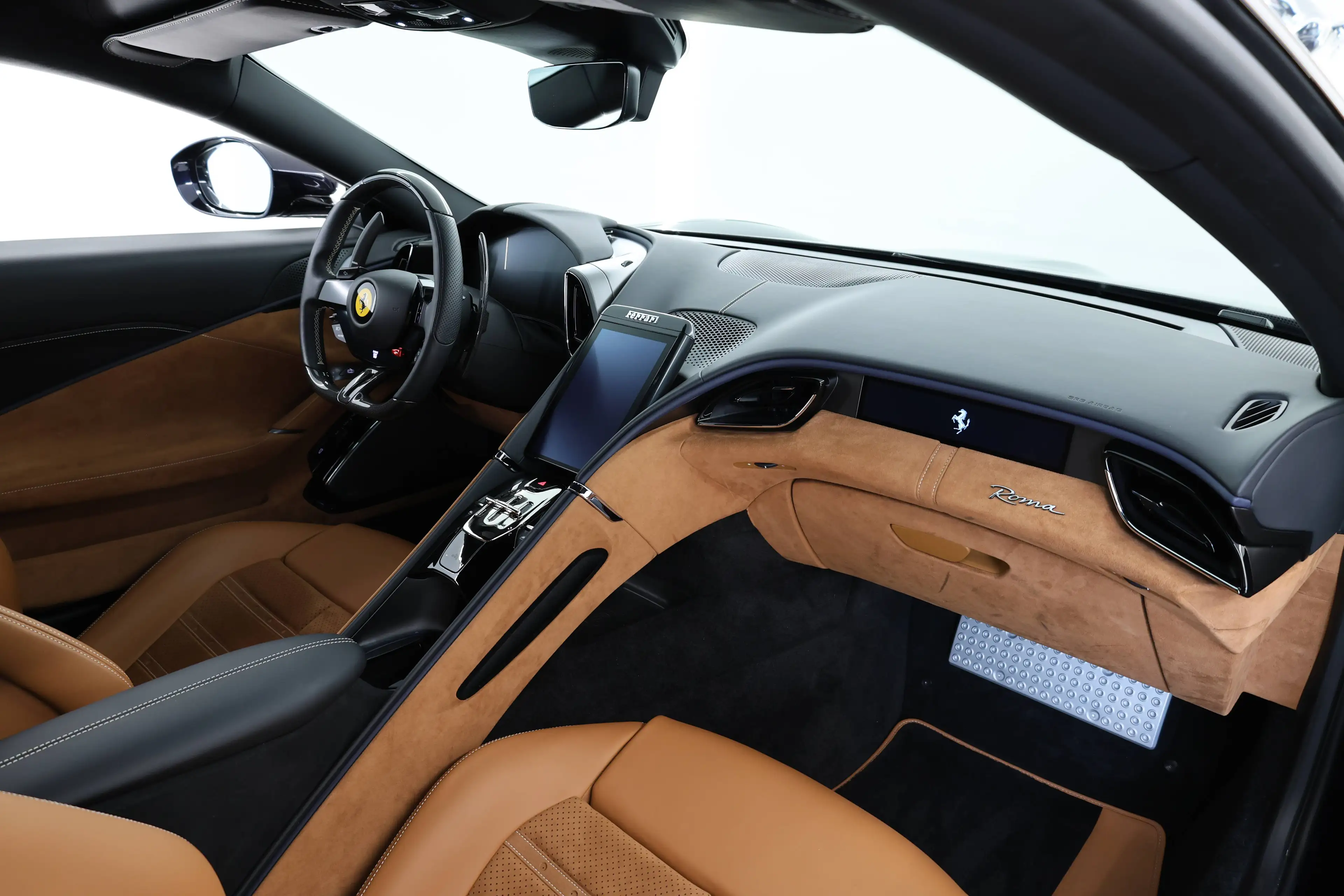 Ferrari Roma Blu America / 2 Years Ferrari Approved — photo 14