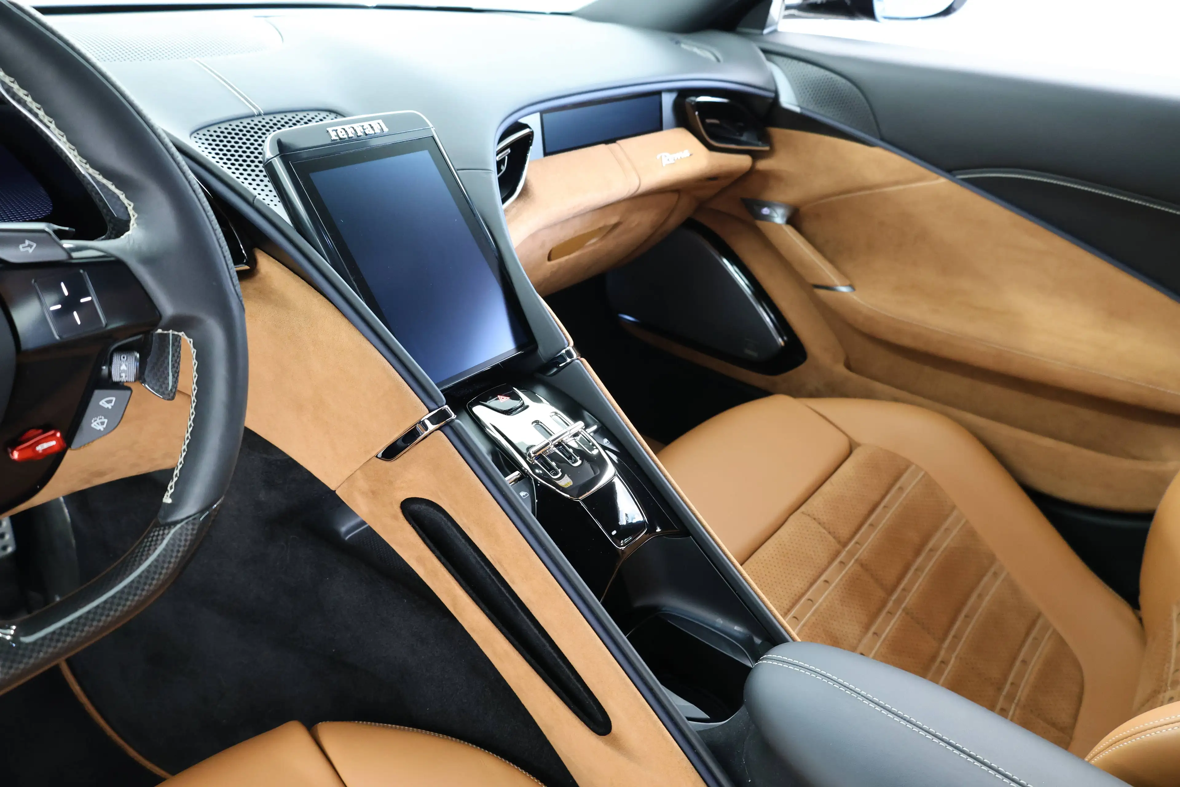 Ferrari Roma Blu America / 2 Years Ferrari Approved — photo 11