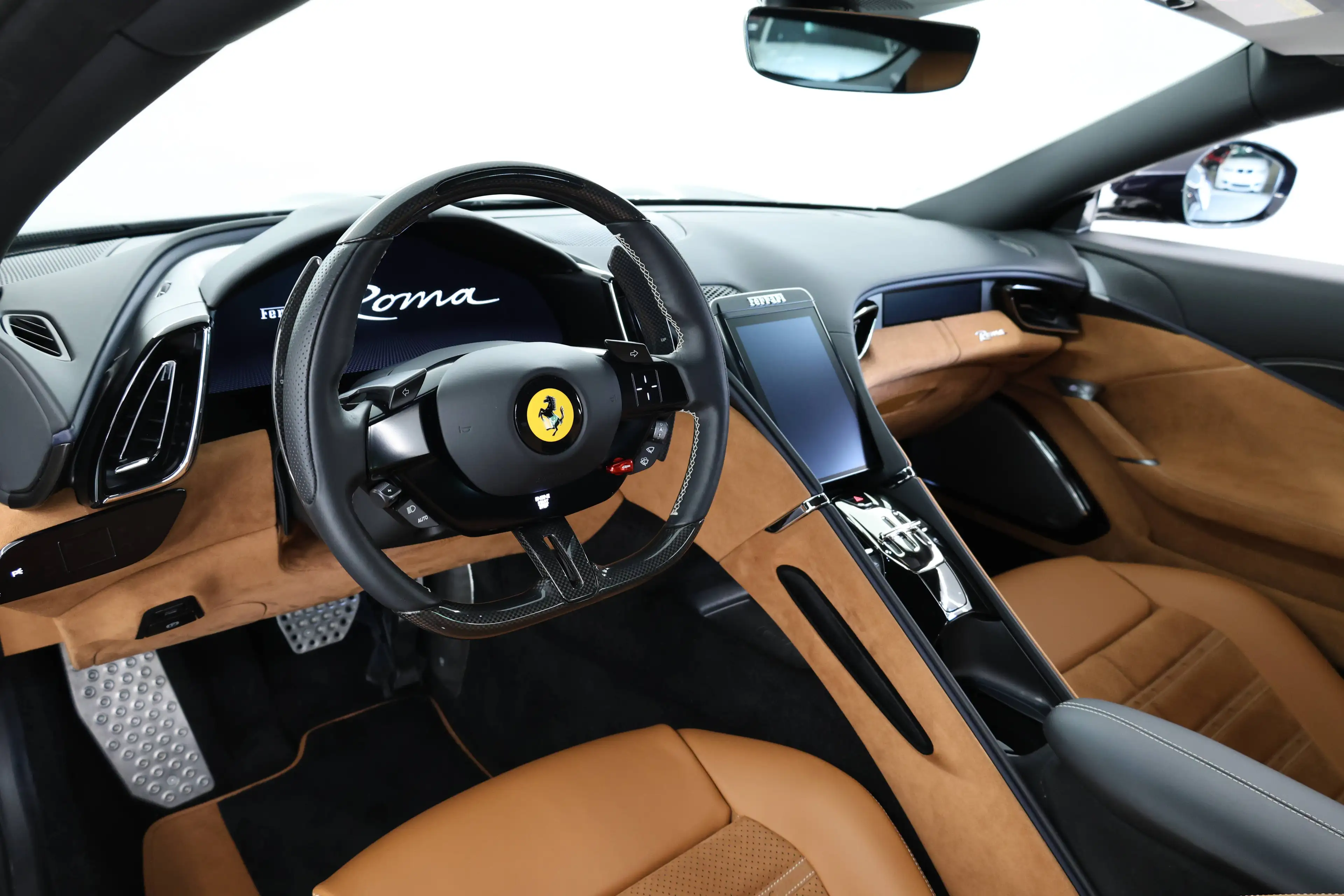 Ferrari Roma Blu America / 2 Years Ferrari Approved — photo 10
