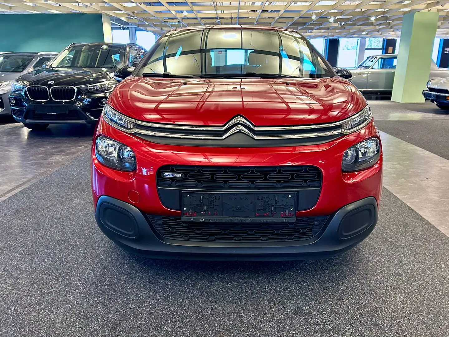 Citroen C3 C3 PureTech 82 Feel Rot - 2