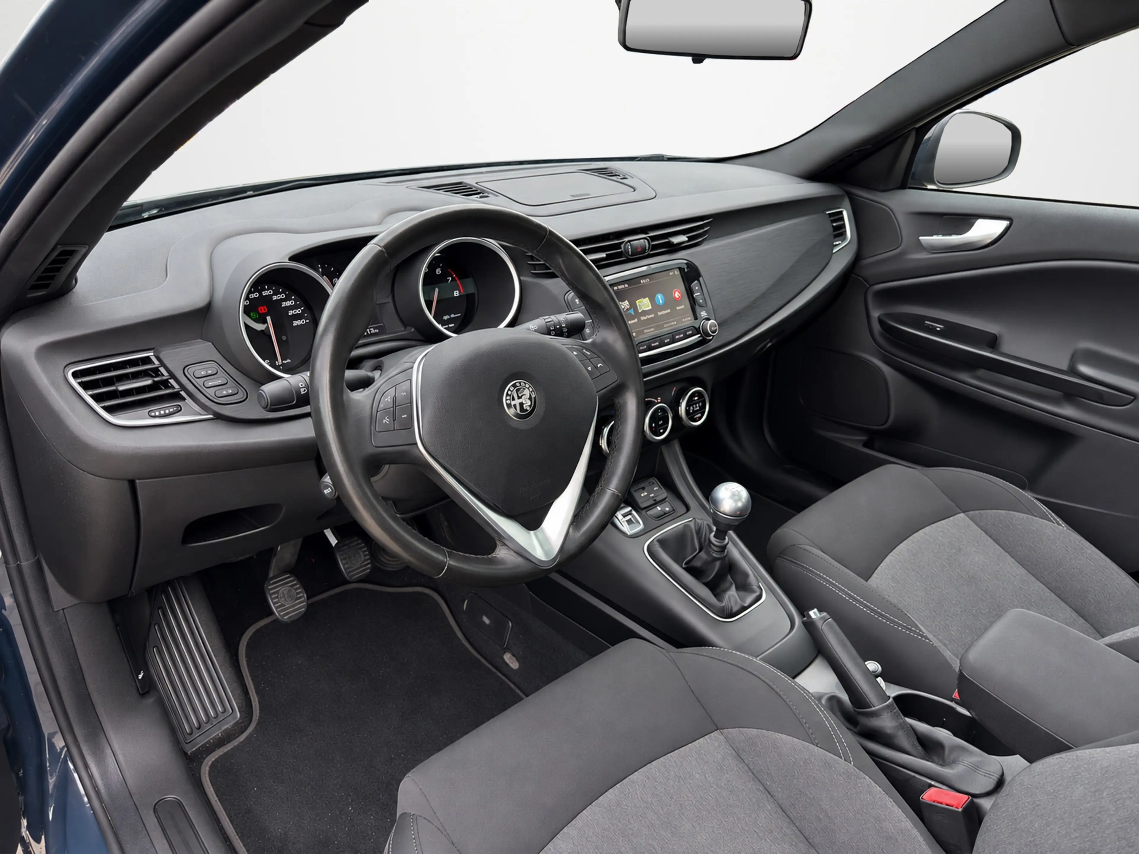 Alfa Romeo Giulietta 1.4 T PANO|NAVI|CRUISE|PARK.S|LM|CARPASS| — photo 14