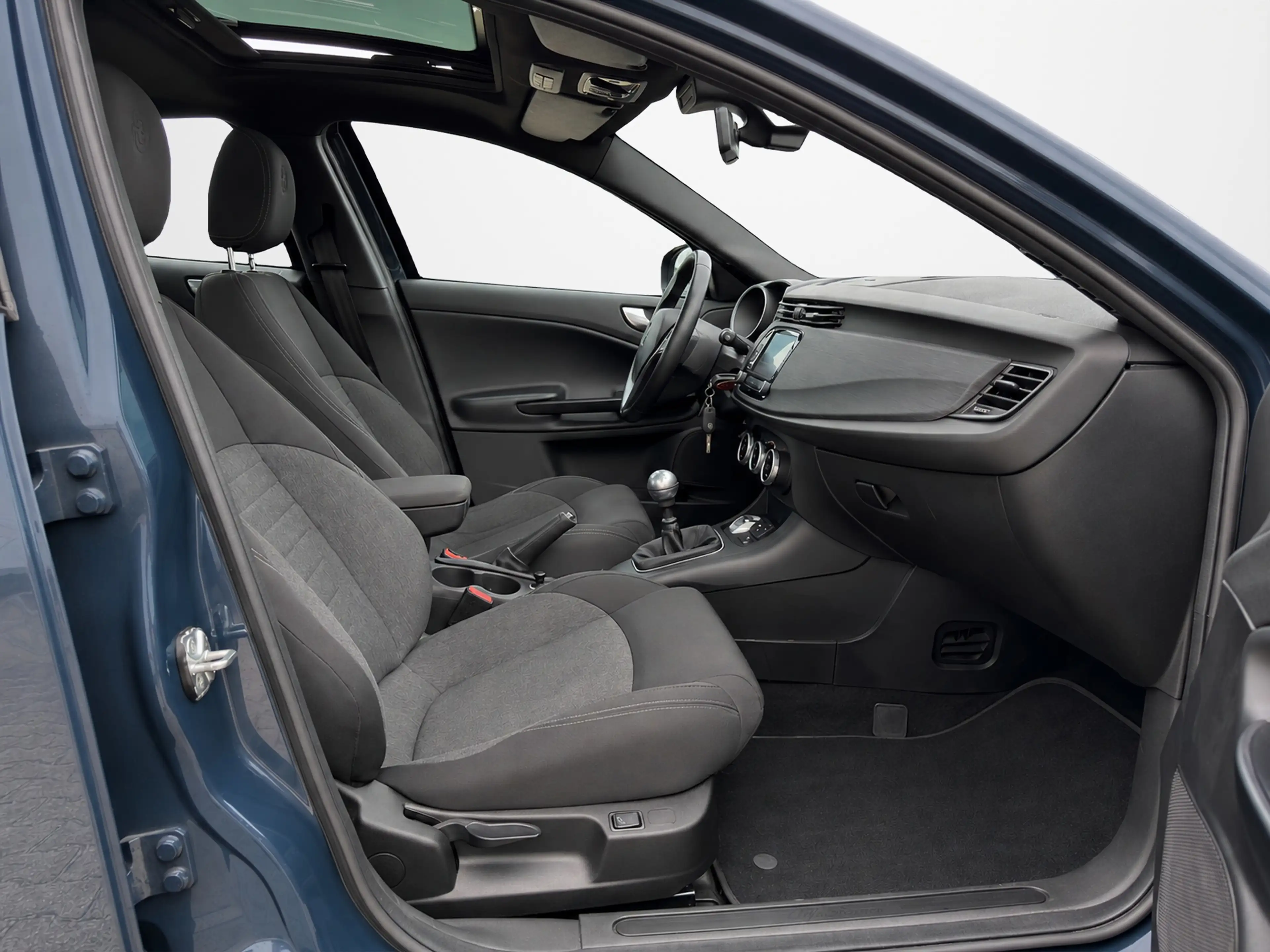 Alfa Romeo Giulietta 1.4 T PANO|NAVI|CRUISE|PARK.S|LM|CARPASS| — photo 12