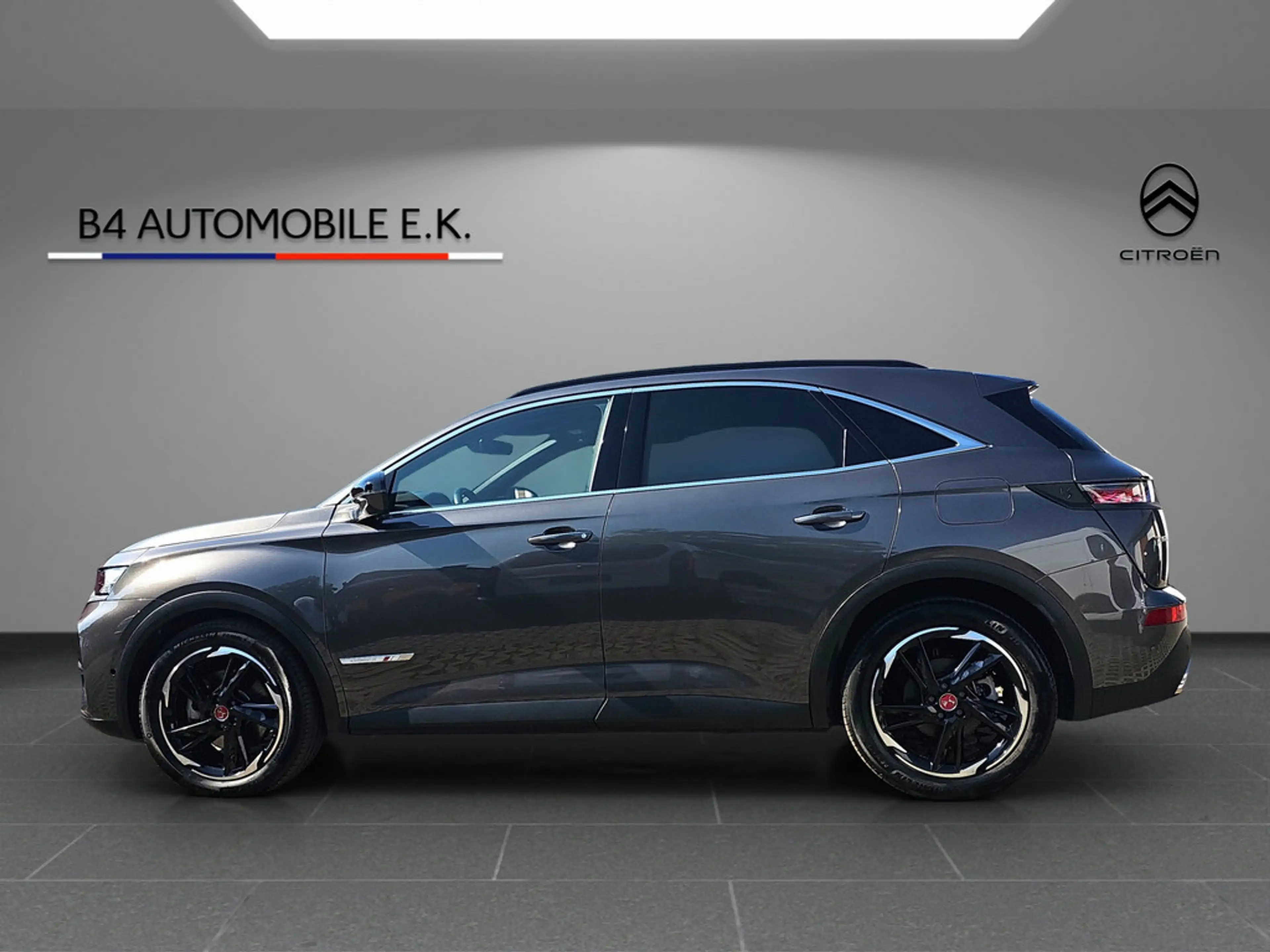 DS Automobiles DS 7 E-Tense 225 Performance Line + PDC SHZ — photo 8