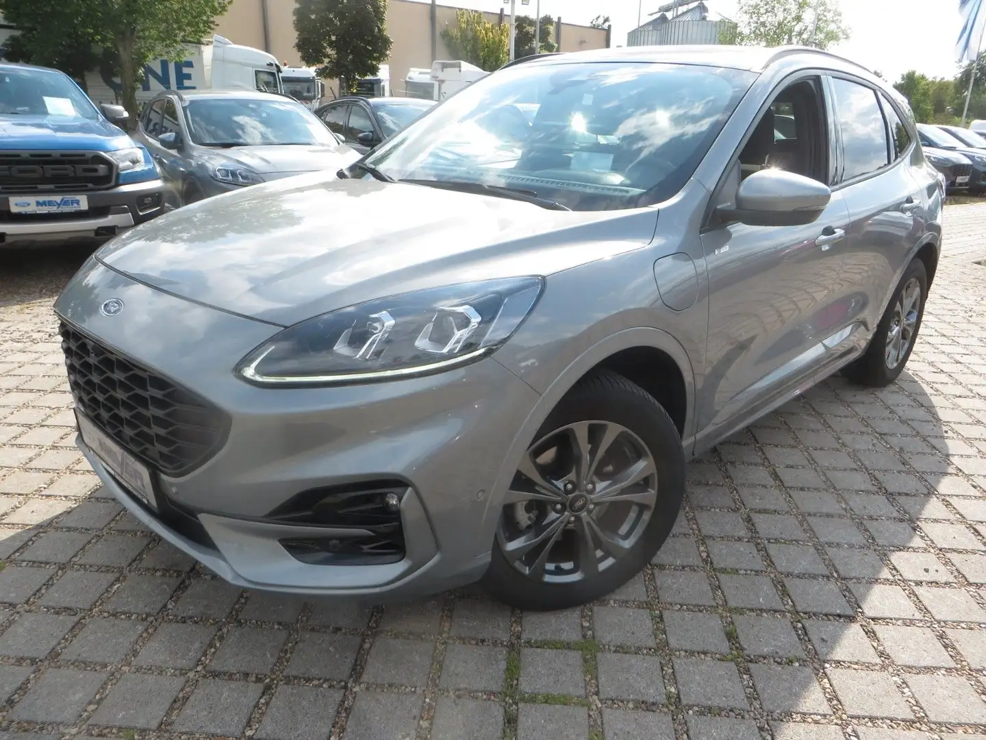 Ford Kuga PlugInHybrid ST-Line X Anhängerkupplung Argent - 1