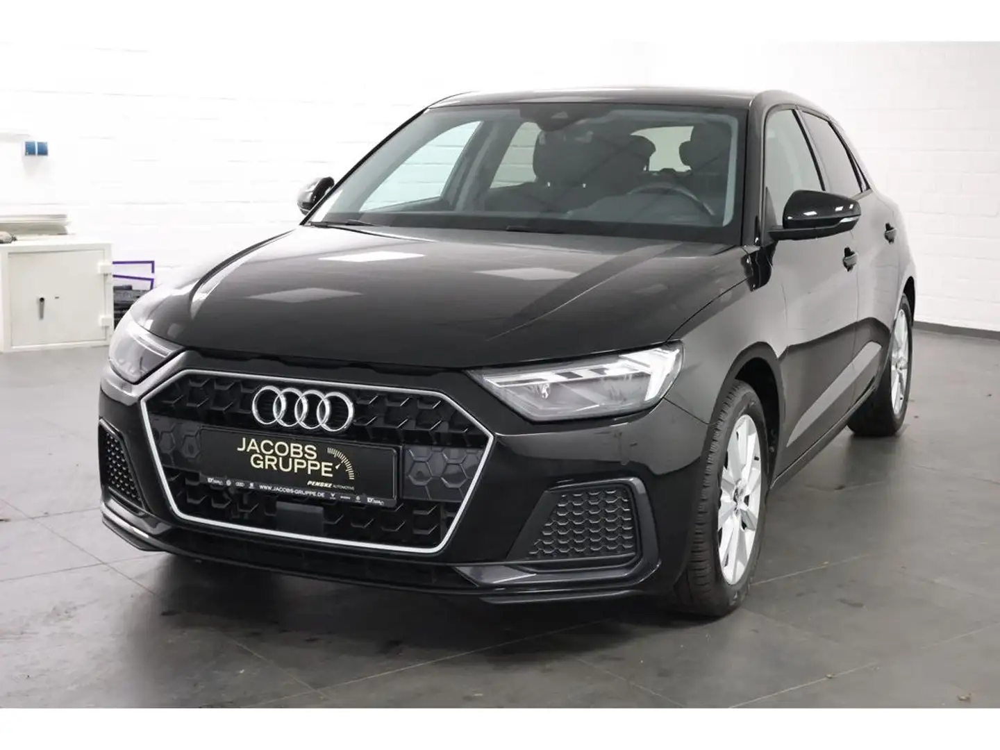 Audi A1 Sportback 25 TFSI Advanced Navi,LED,PDC,GR Schwarz - 2