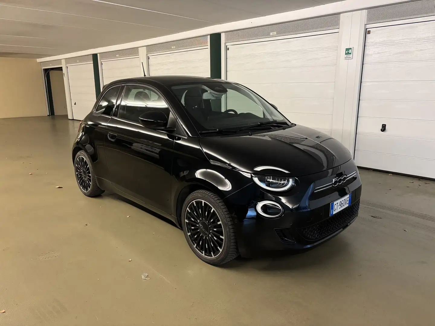 Fiat 500e 42 kWh Icon - 1