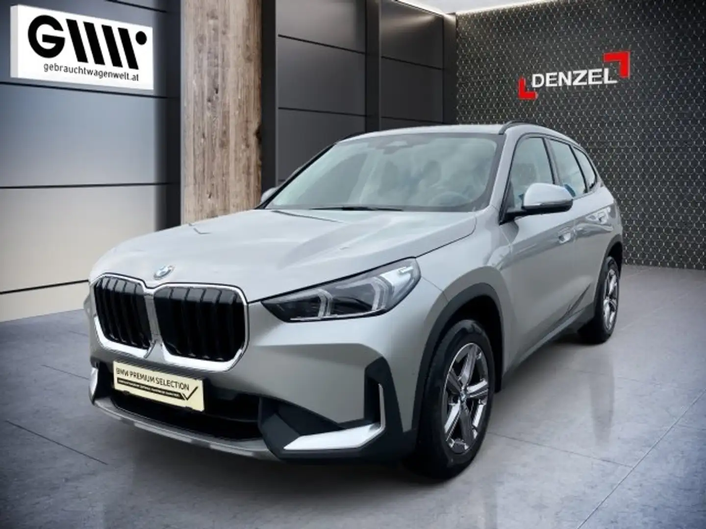 BMW X1 sDrive18i U11 B38 Silber - 2