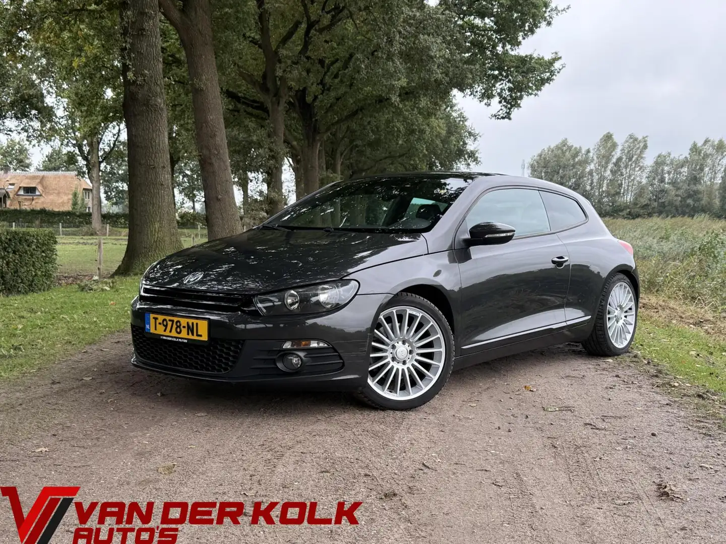 Volkswagen Scirocco 1.4 TSI Automaat Pano Navi Cuise Climate Marrón - 1