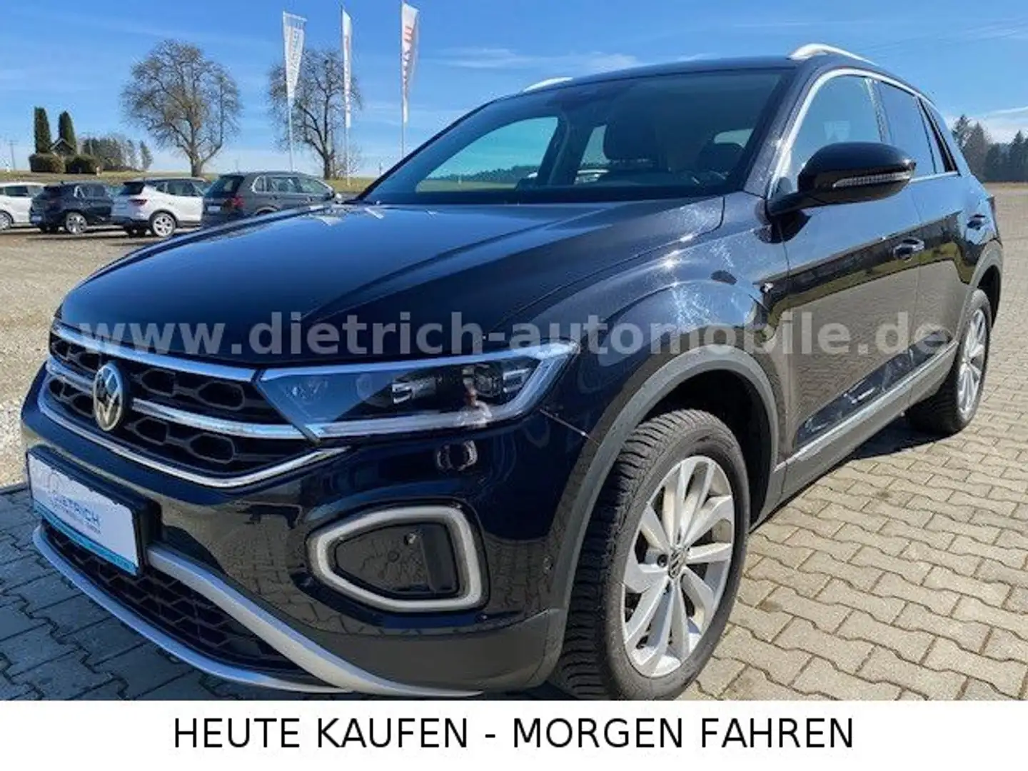 Volkswagen T-Roc 1,5 TSi Style DSG LED PDC AHK SHZ NAVi ALU Weiß - 1