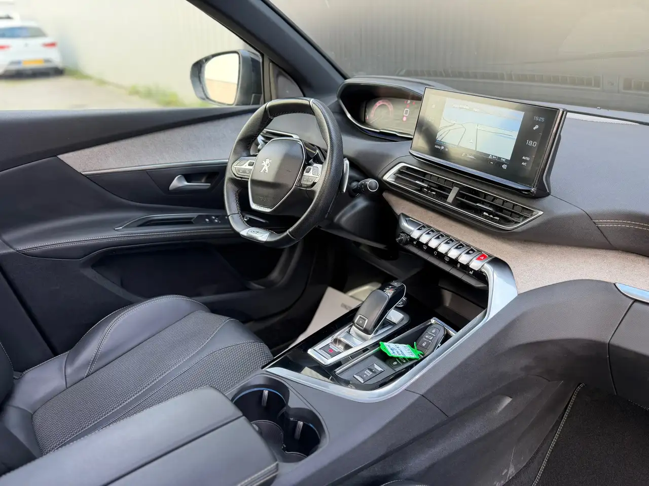 Peugeot 5008 1.2 PureTech GT Line Pano Automaat Carplay E.klep, миниатюра 23