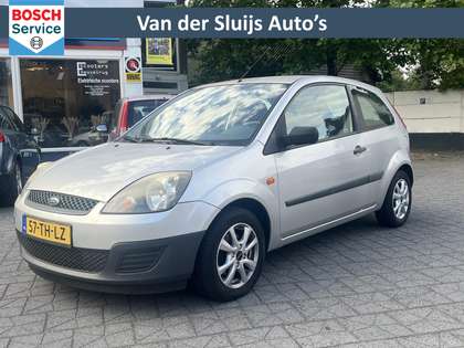 Ford Fiesta 1.3-8V Champion INRUIL KOOPJE!