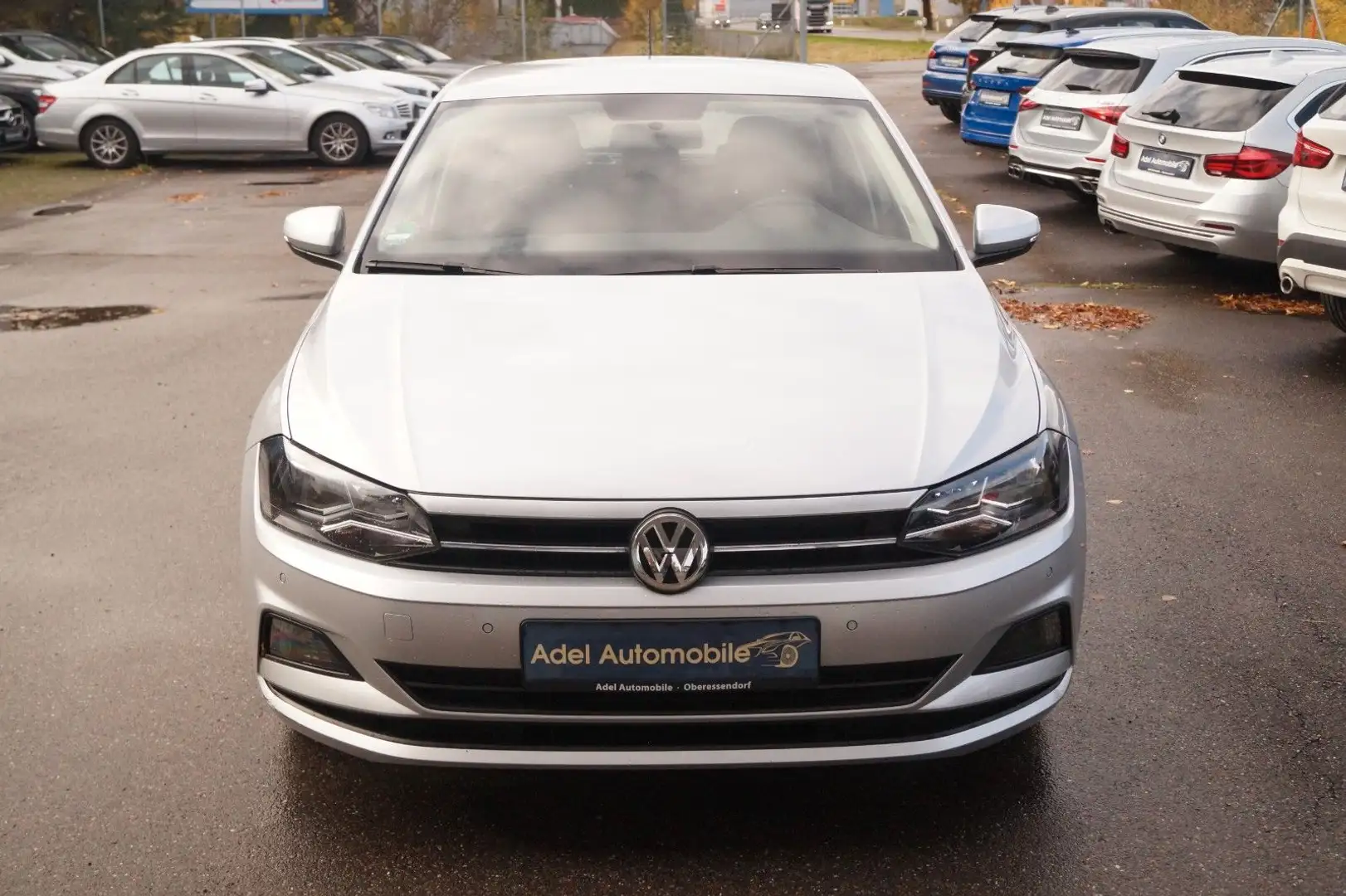 Volkswagen Polo VI Comfortline Argent - 2