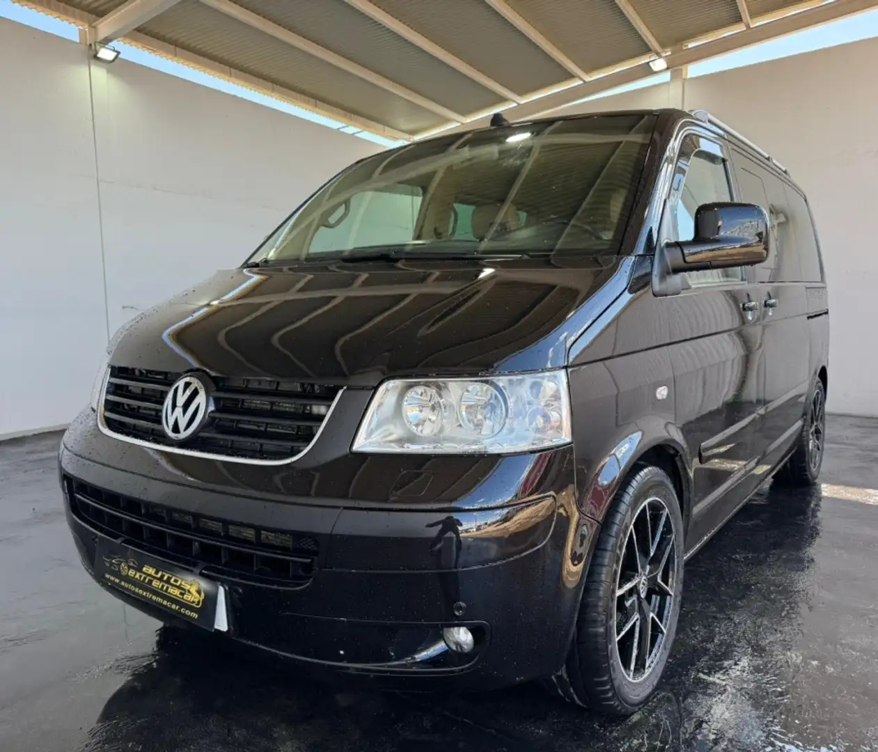 Volkswagen Multivan 2.5TDI Comfortline 4Motion 174 Negro - 1