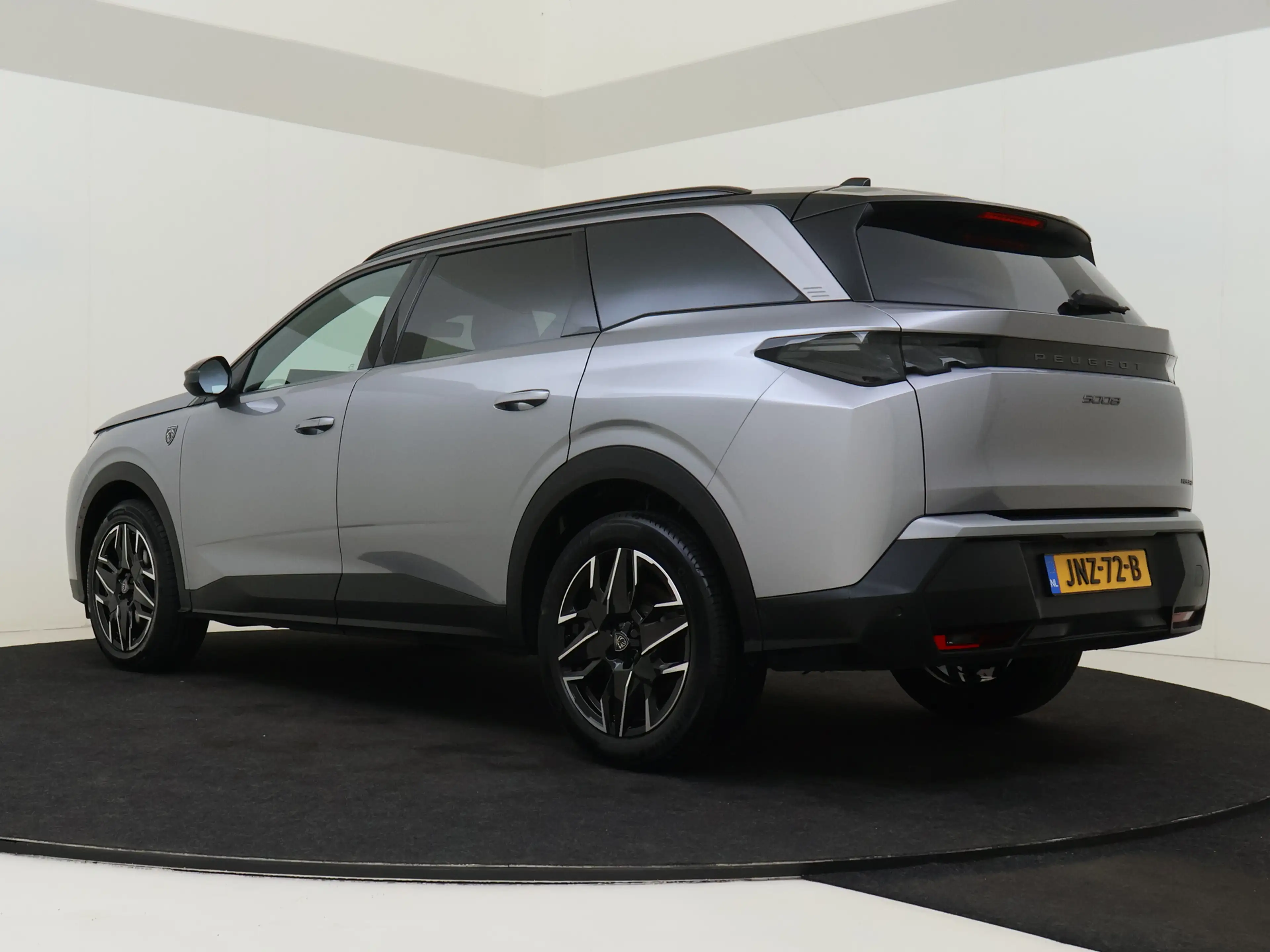 Peugeot 5008 1.2 Hybrid 136 GT Ruime 7 zitter ! — photo 4