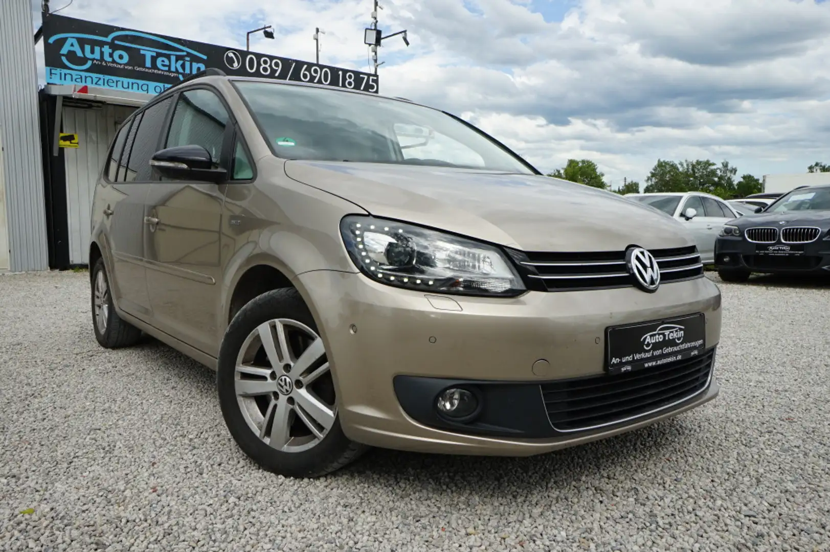 Volkswagen Touran 2.0 TDI DPF Match |Bi-Xenon| |Navi| |PDC| Beige - 1