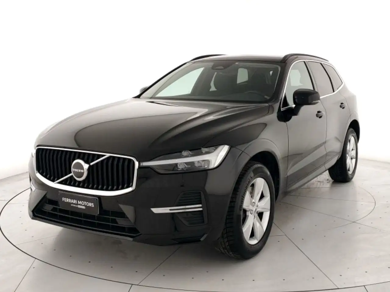 Volvo XC60 2.0 B4 Momentum awd auto