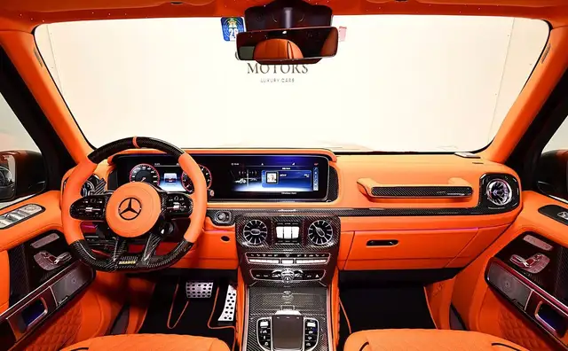 Mercedes-Benz G-Class view 11