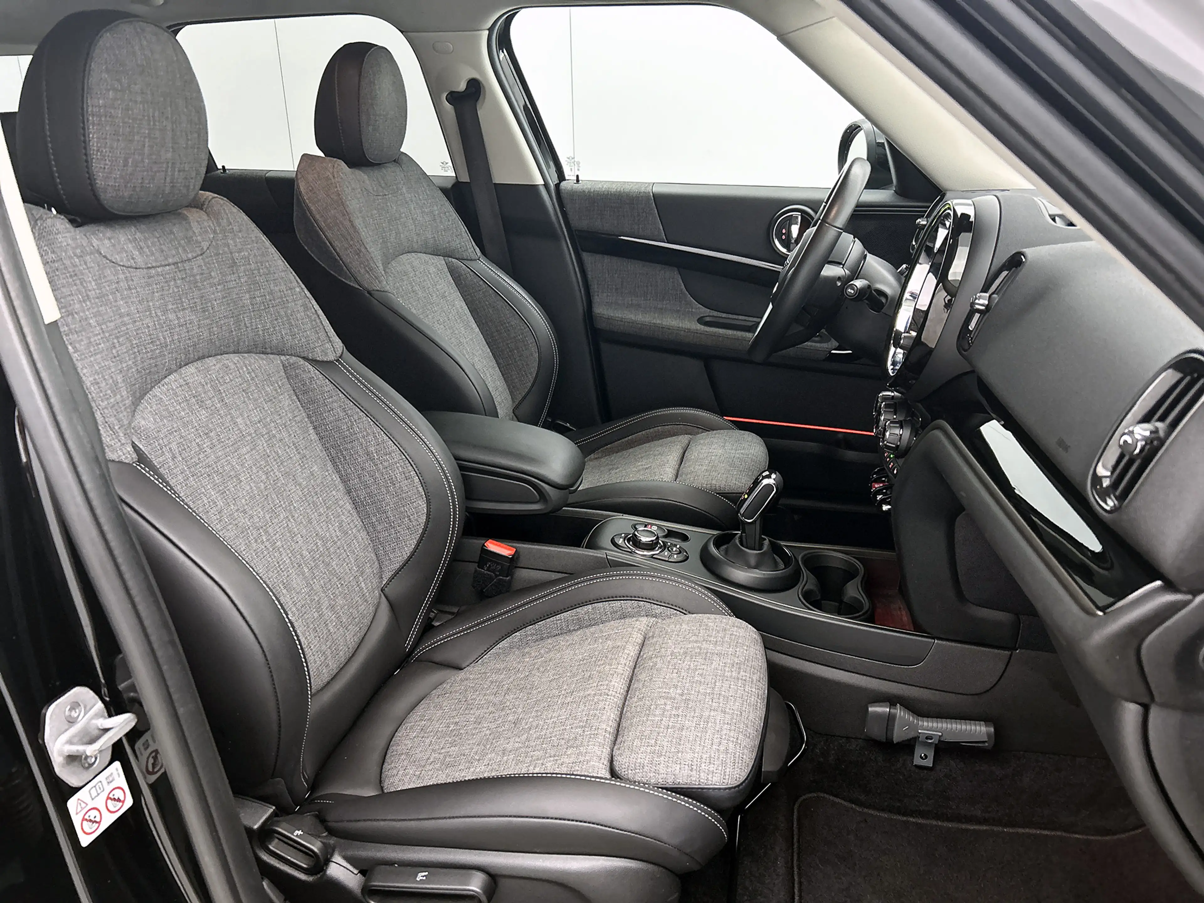 MINI Cooper Countryman 1.5 136PK Automaat Classic / Trekhaak / Pdc+Camera — photo 42