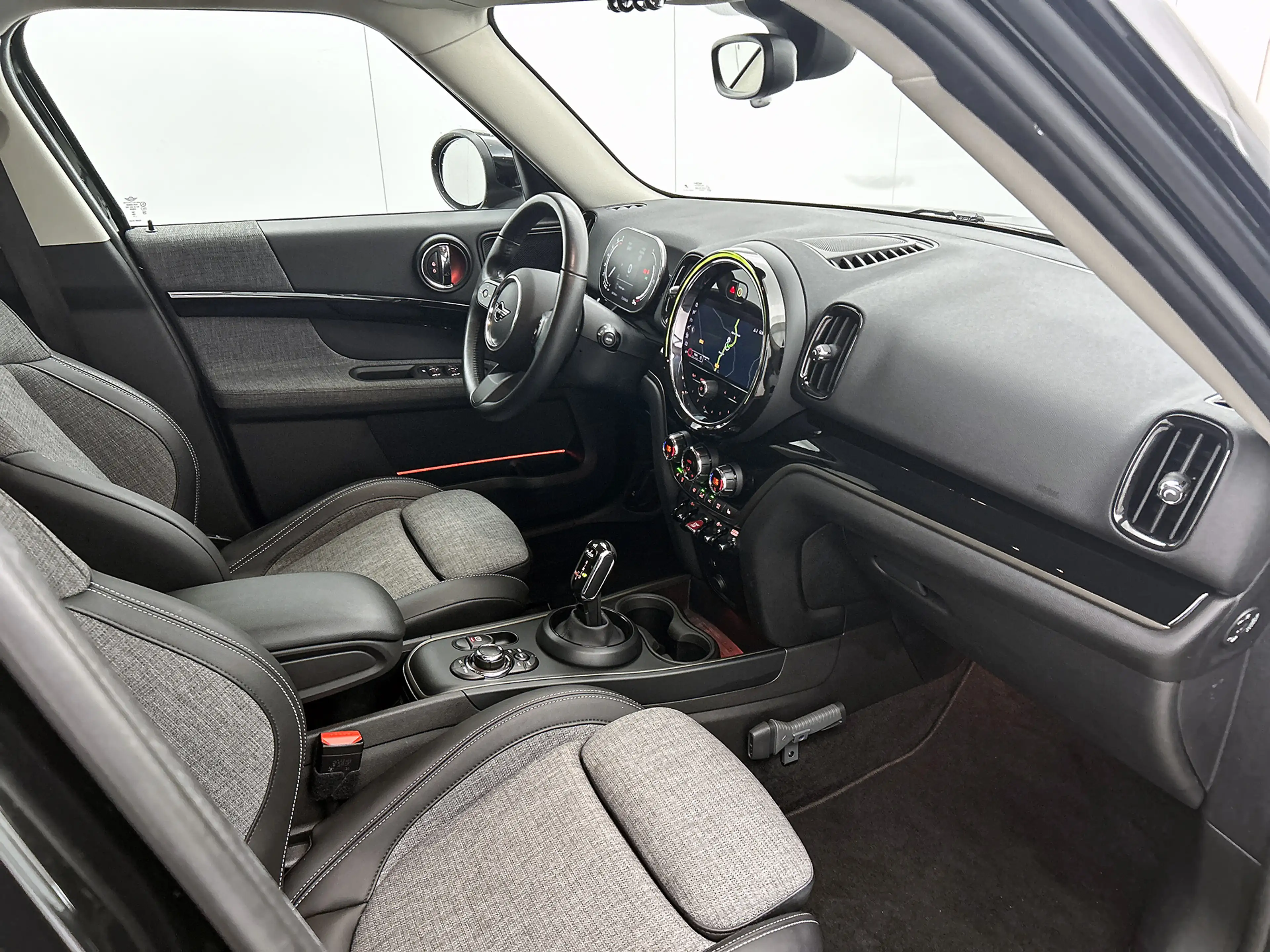 MINI Cooper Countryman 1.5 136PK Automaat Classic / Trekhaak / Pdc+Camera — photo 2