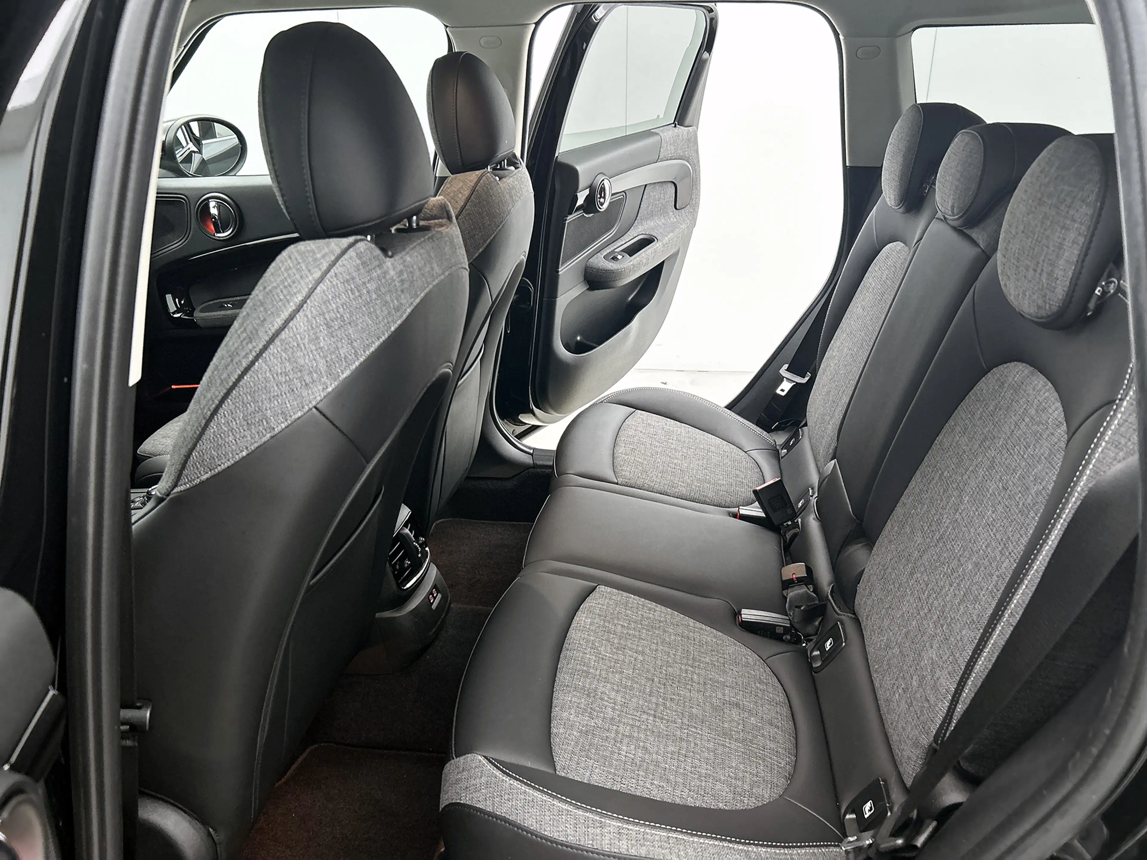 MINI Cooper Countryman 1.5 136PK Automaat Classic / Trekhaak / Pdc+Camera — photo 30