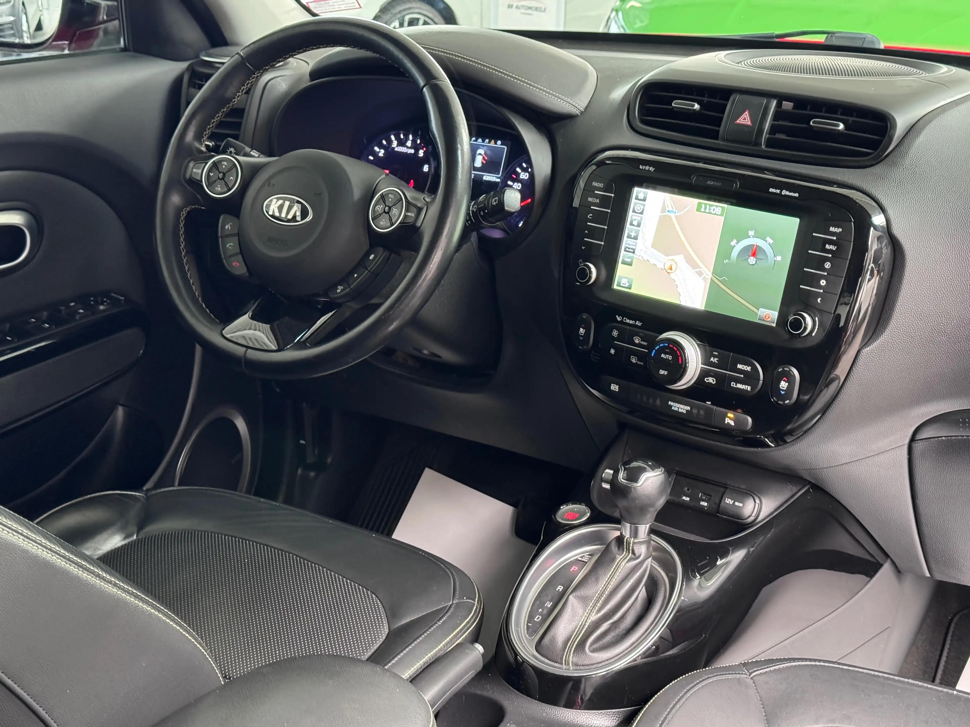 Kia Soul Spirit*1.Hand*Automatik*Navi*Kamera*4xSHZ*LHZ — photo 9