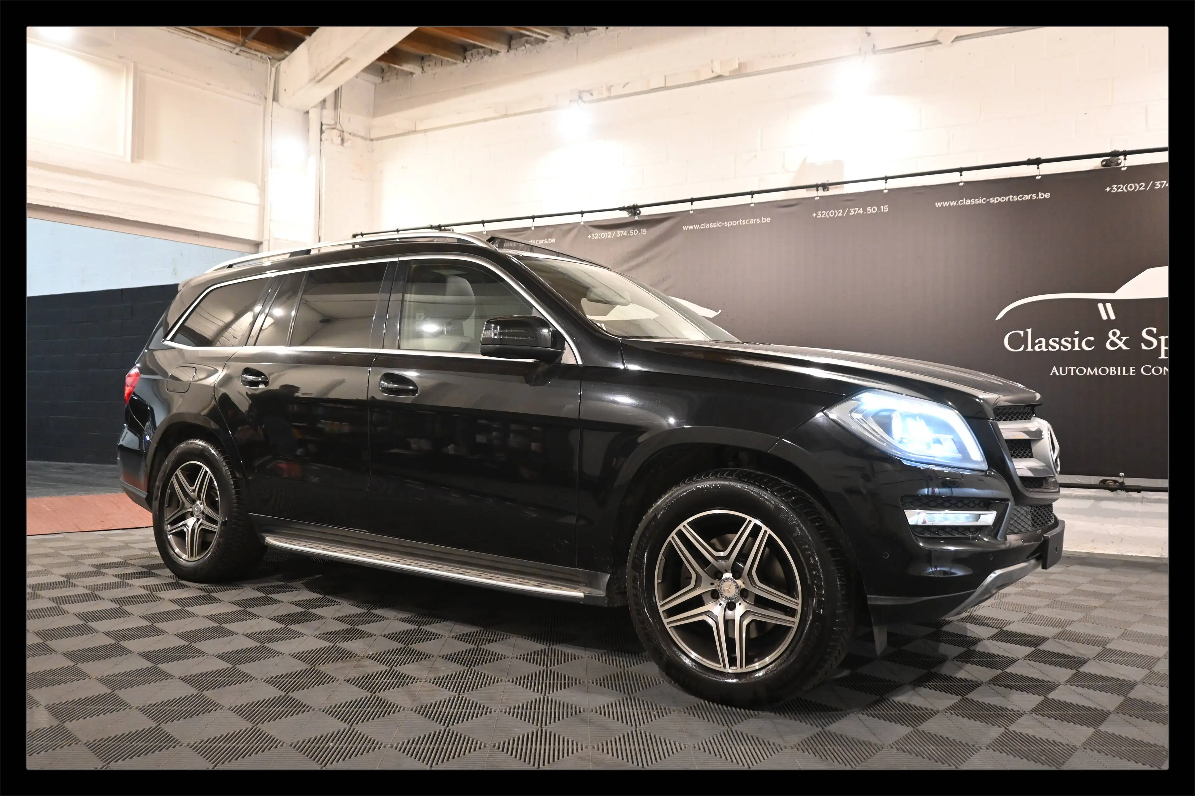 Mercedes-Benz GL 350 GL350 BLUE TEC 4-MATIC / EURO 6b / 7 SEATS / 7 PLAATS / 7 SITZE / FULL FULL SERVICE MB !!