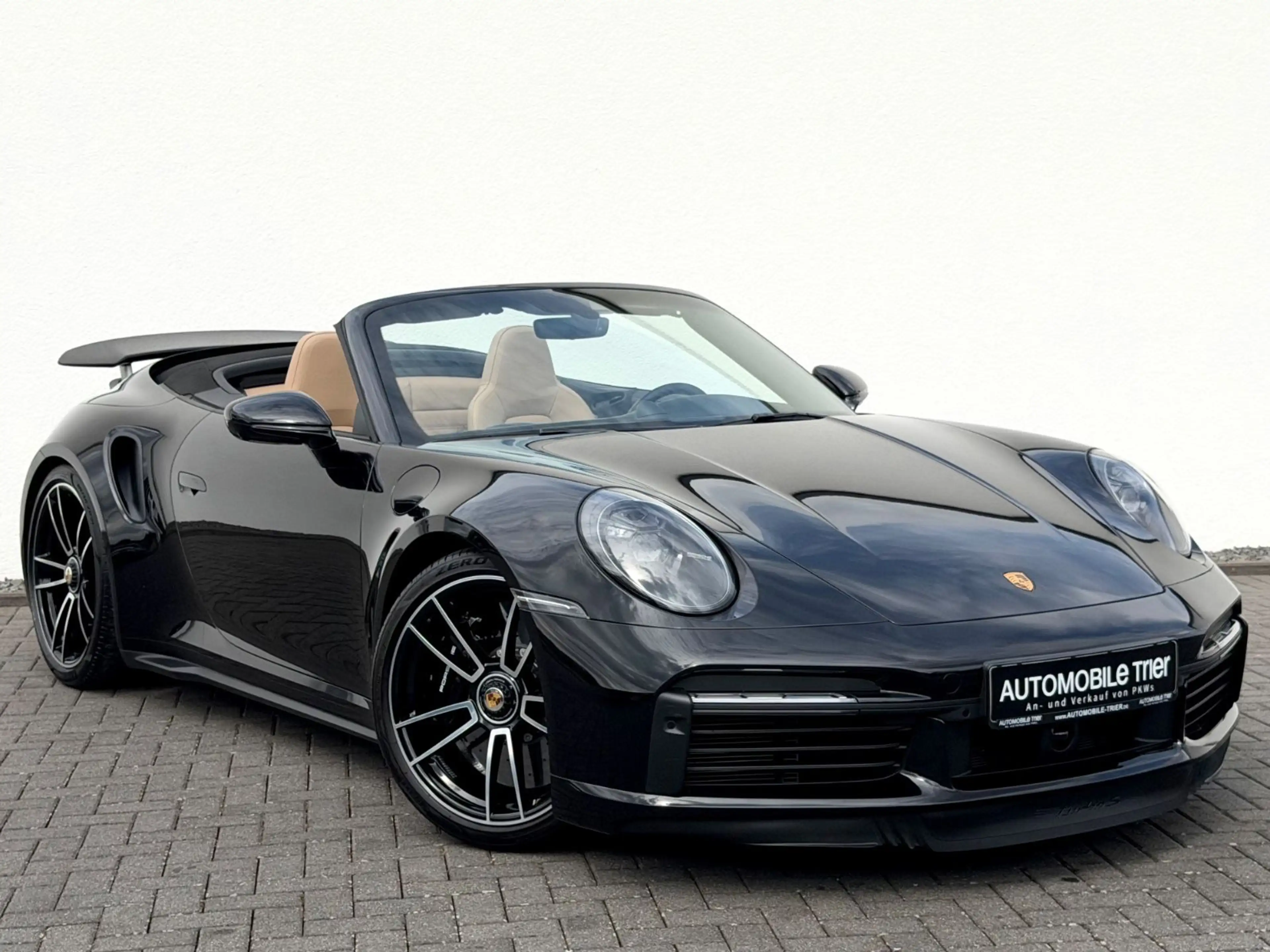 Porsche 911 Turbo S Cabriolet/LIFT/KERAMIK/BOSE/GARANTIE — photo 3