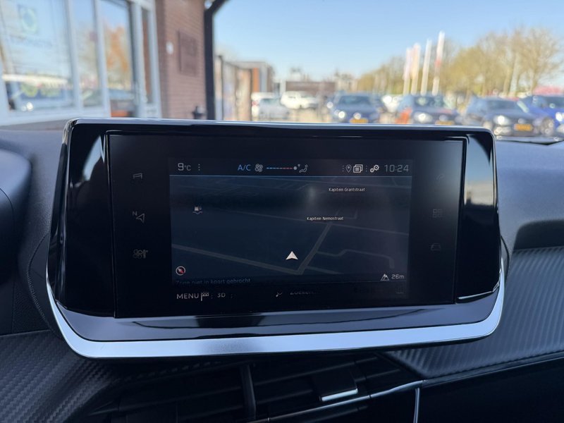 Peugeot 2008 1.2 PureTech Blue Lease Active — photo 17