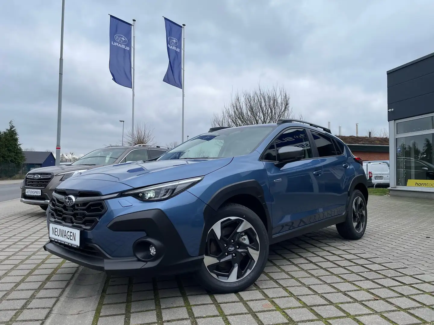 Subaru Crosstrek 2.0ie Lineartronic Active Allrad NEU!! Blauw - 1
