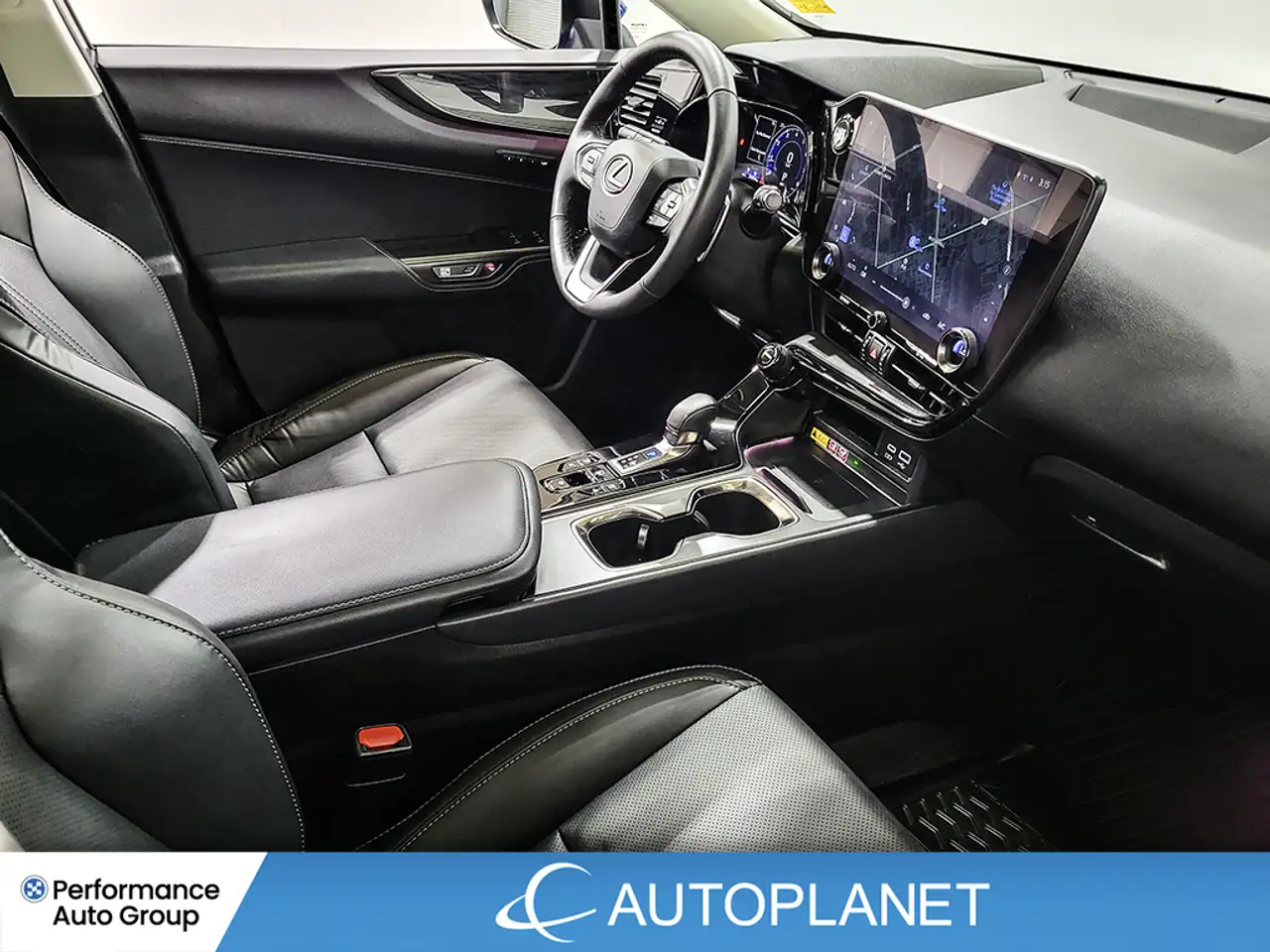 Lexus NX снимка Lexus NX