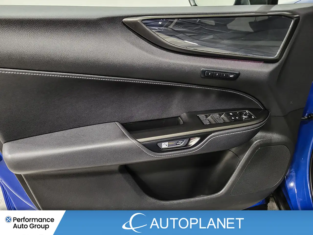 Lexus NX снимка Lexus NX