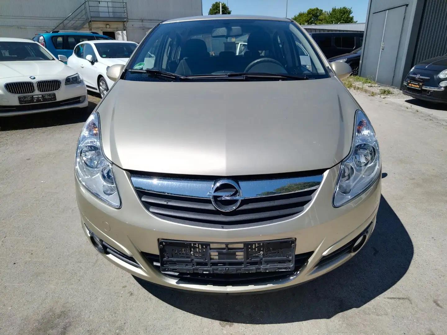 Opel Corsa D Basis+1.HAND+84000 km+GARANTIE+KLIMA Gold - 2